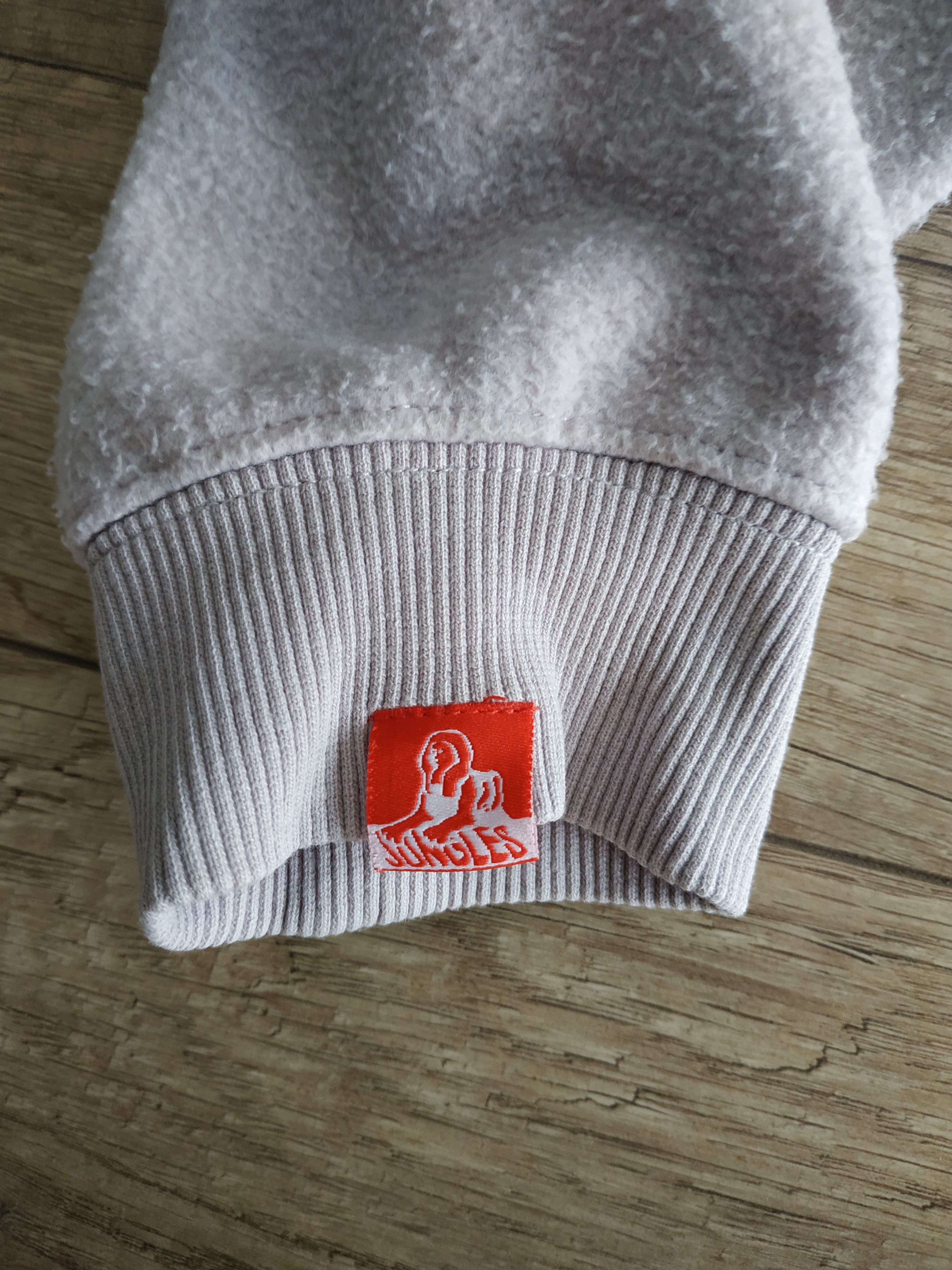 Jungles Jungles Jungles Men's Plush Front Logo Sweatshirt, s. MEDIUM Size US M / EU 48-50 / 2 - 9 Thumbnail