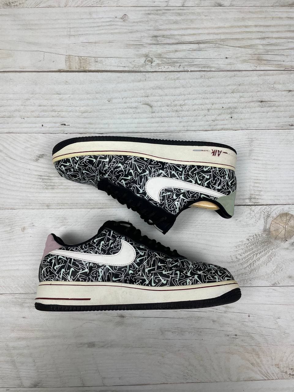 Nike Nike Air Force 1’07 SE Low Valentine Day Sneakers Size US 10.5 / EU 43-44 - 4 Thumbnail