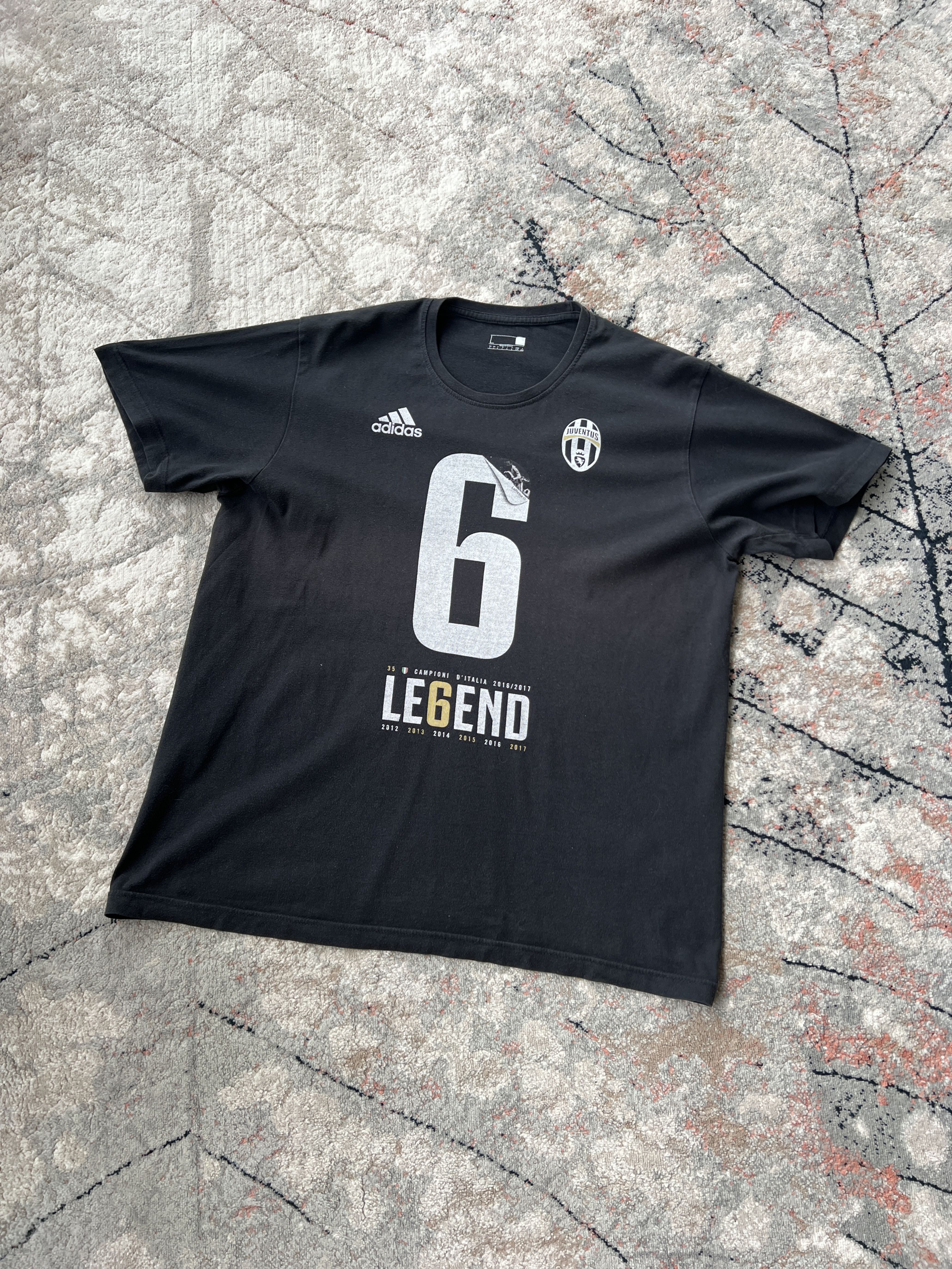Adidas Adidas Juventus Legend 6 Tee Size US L / EU 52-54 / 3 - 1 Thumbnail