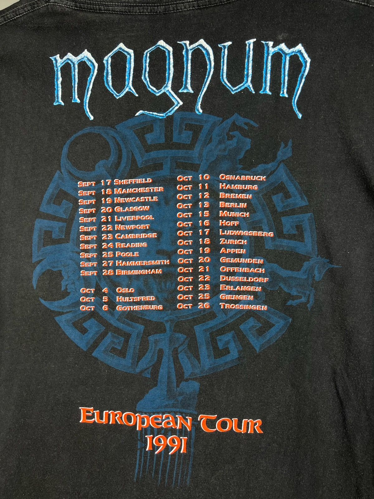 Band Tees × Vintage Vintage Magnum rock band tee tour tShirt (whitesnake krokus) Size US L / EU 52-54 / 3 - 9 Thumbnail