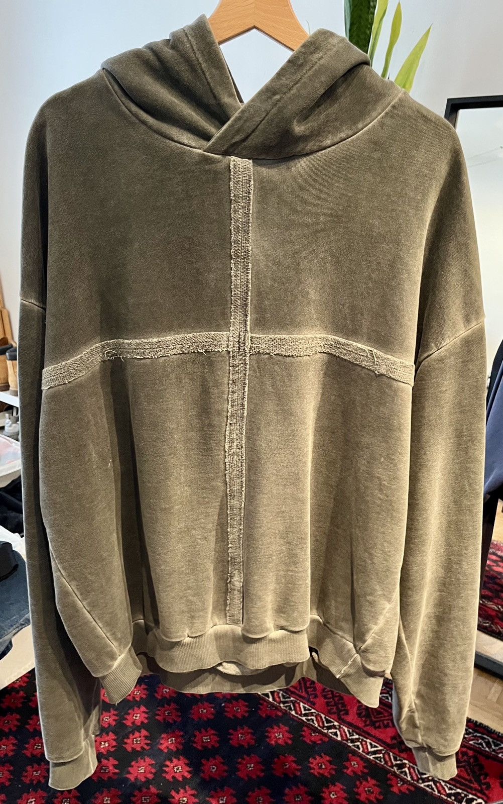 Other Kyoni Jr Gray Cross Hoodie Size US XL / EU 56 / 4 - 1 Thumbnail