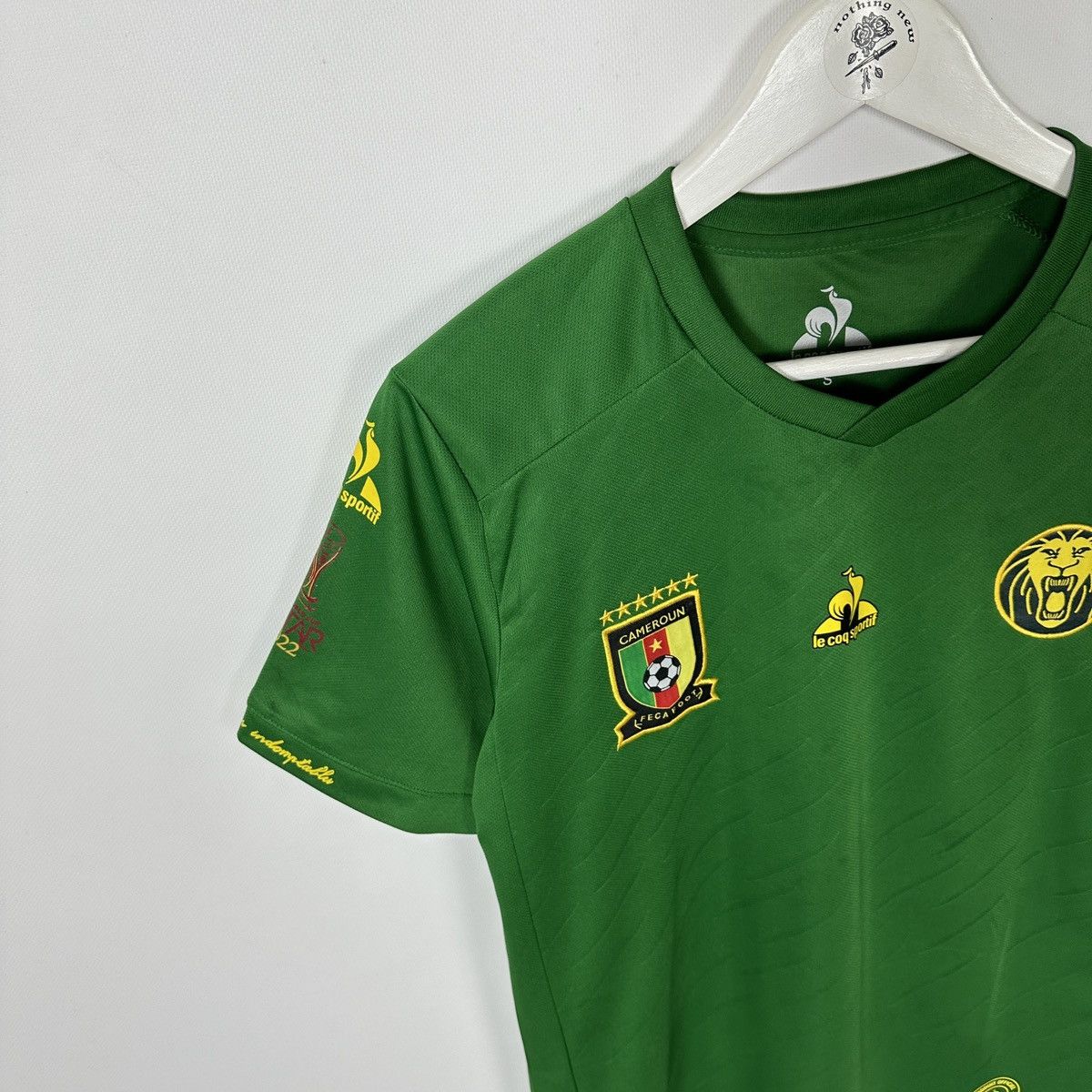 Other Cameroon Qatar 2022 Home Jersey rare Le Coq Sportif y2k og Size US S / EU 44-46 / 1 - 5 Thumbnail