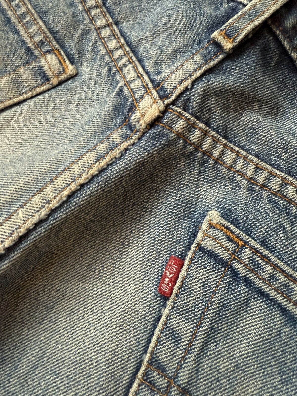 Levi's Vintage Early 2000's Levis 505xx Blue Faded Size US 34 / EU 50 - 12 Thumbnail