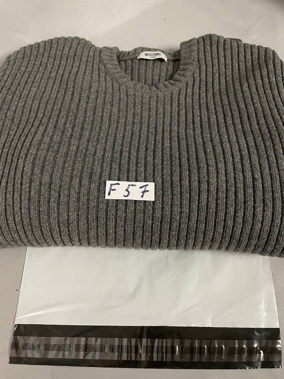 Moschino Moschino Sweater Grey Size US XL / EU 56 / 4 - 14 Thumbnail
