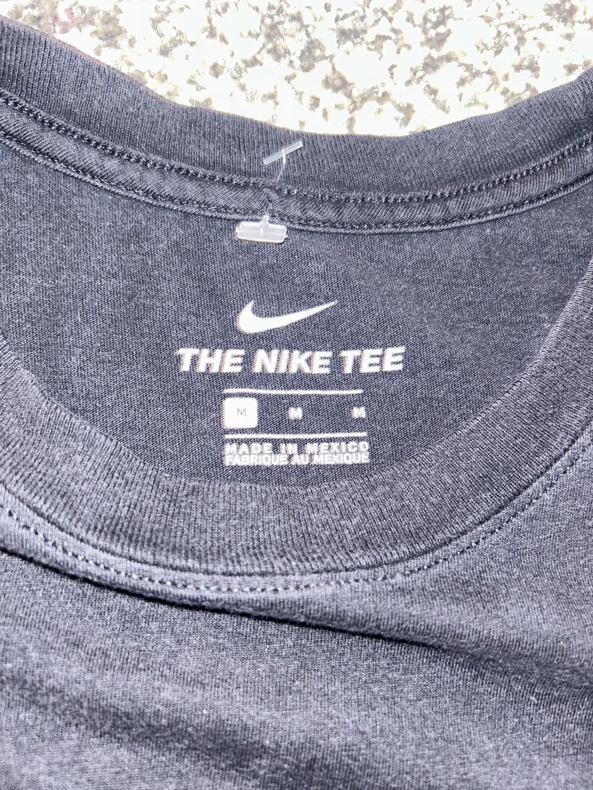 Nike Nike Anime Men's Black Graphic T-Shirt Size US M / EU 48-50 / 2 - 3 Thumbnail