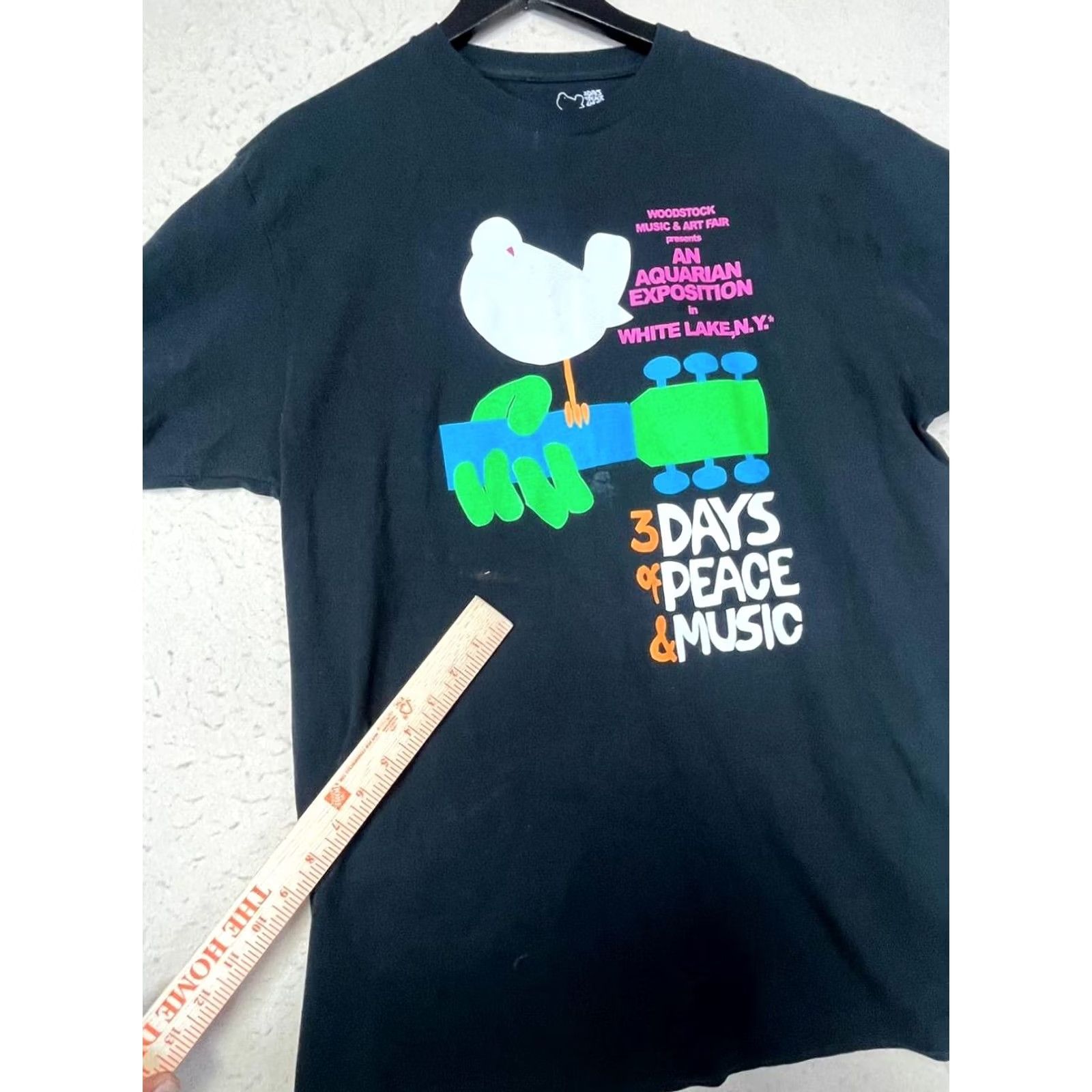 Vintage Woodstock T-Shirt Black XL Unisex Adults Short Sleeve Peace 60s Love Music Mens Size US XL / EU 56 / 4 - 5 Thumbnail