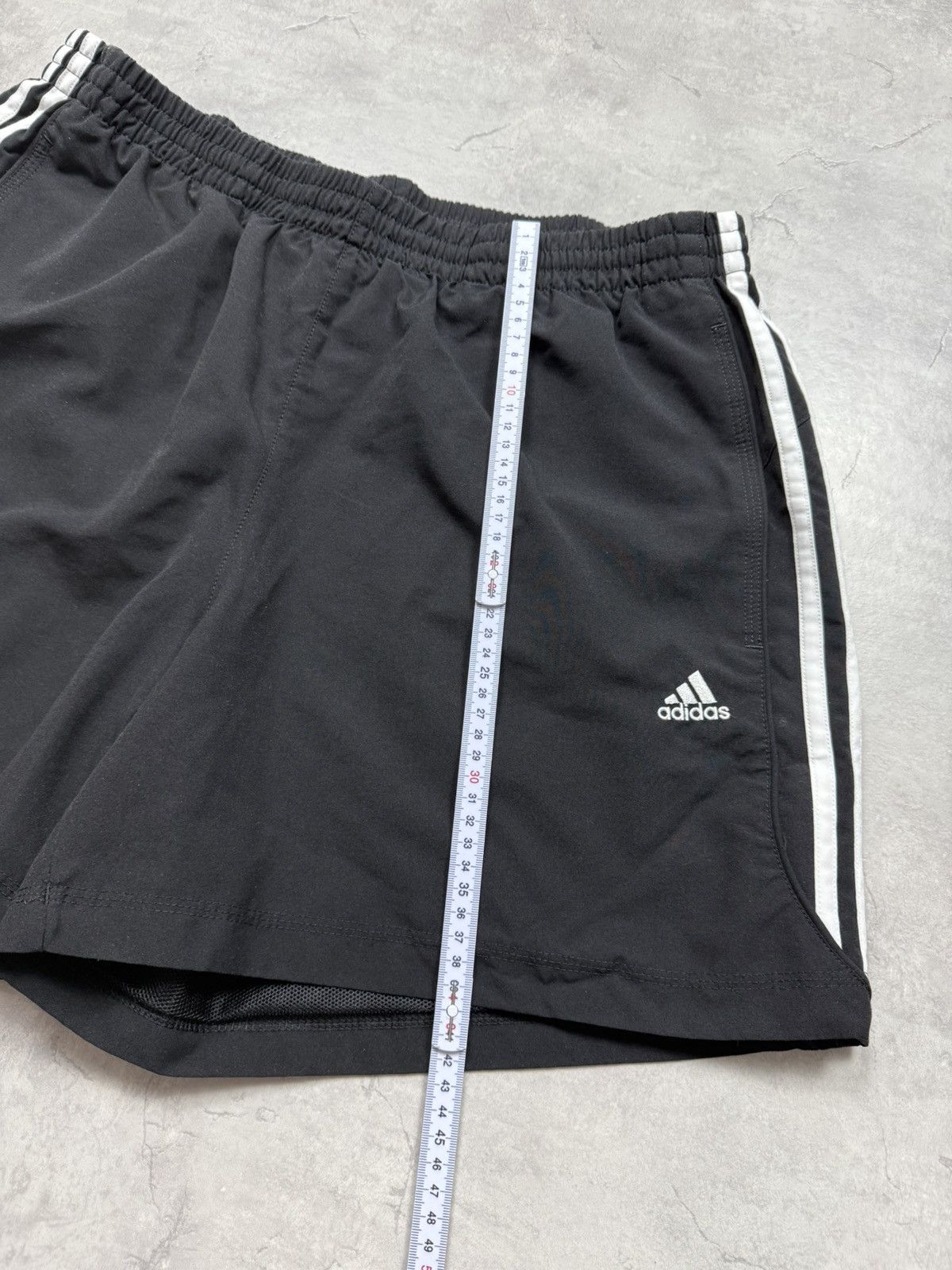 Adidas Adidas Shorts Size US 36 / EU 52 - 6 Thumbnail