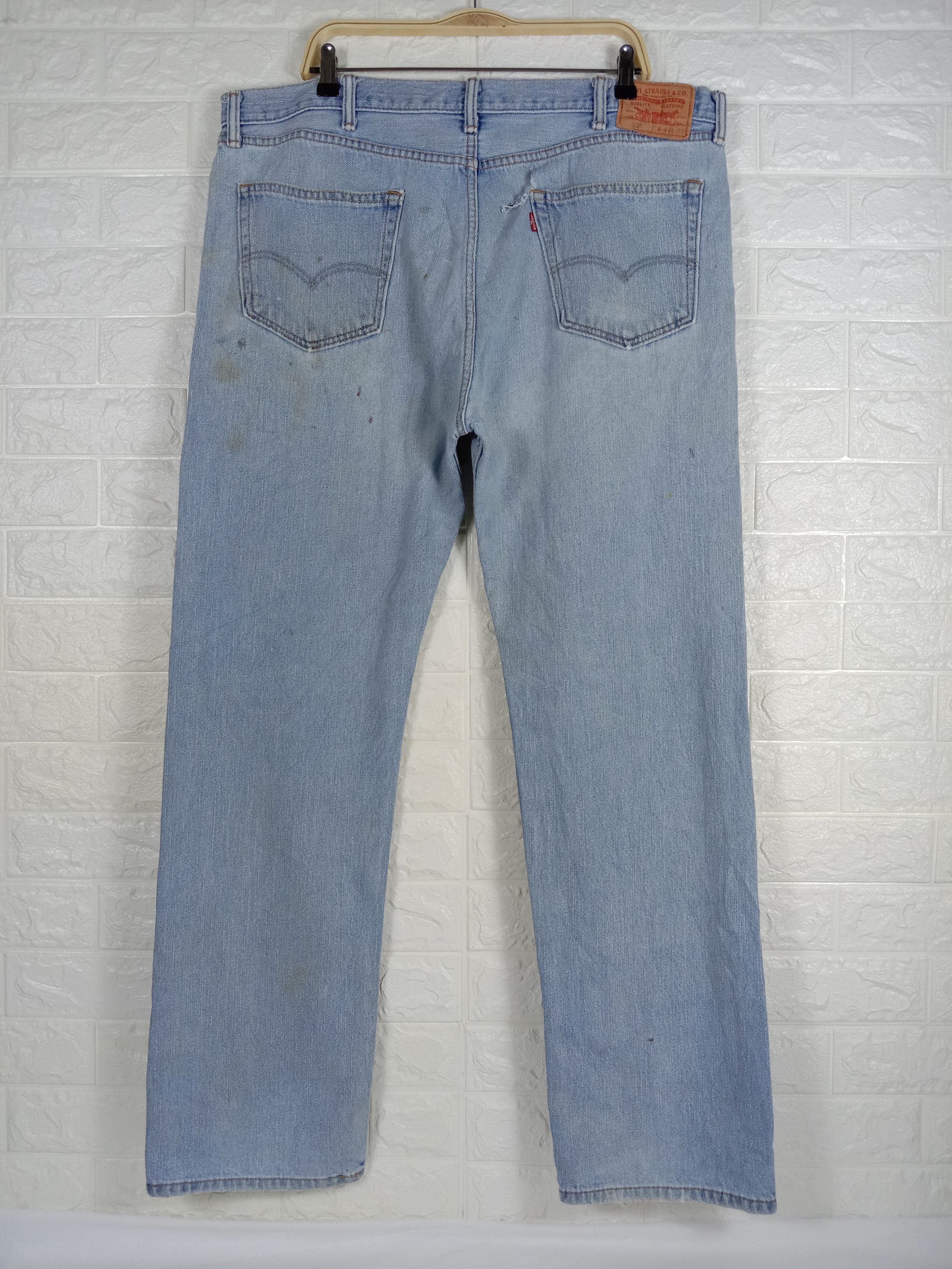 Levi's Vintage Levi's 505 Jeans Light Wash Regular Fit Denim Size US 42 / EU 58 - 5 Thumbnail
