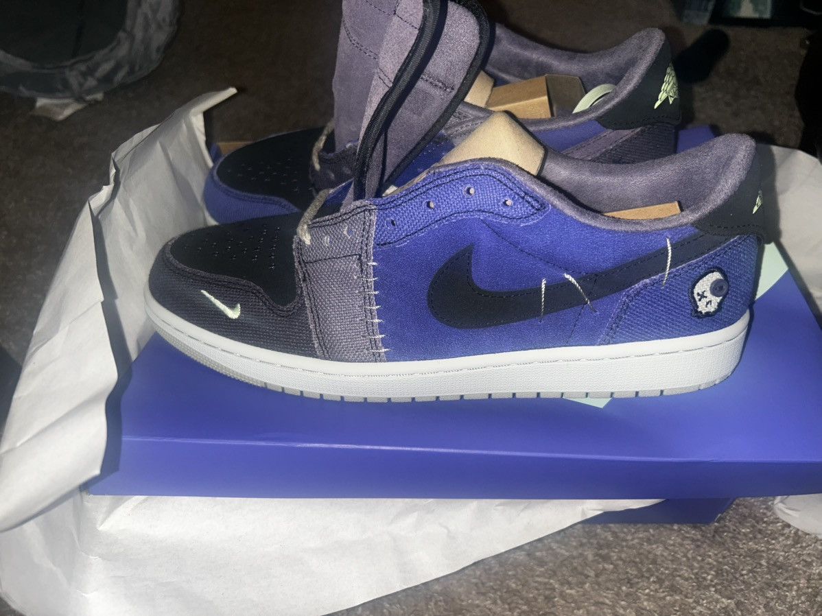 Jordan Brand Air Jordan 1 Retro Low OG Size US 11 / EU 44 - 3 Thumbnail