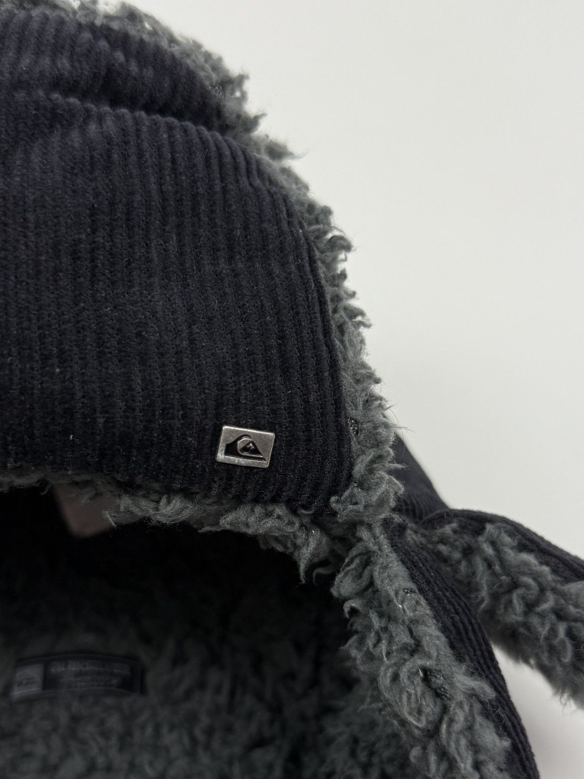 Quiksilver Quiksilver Black Corduroy Faux Fur Ushanka Trapper Hat Size ONE SIZE - 5 Thumbnail