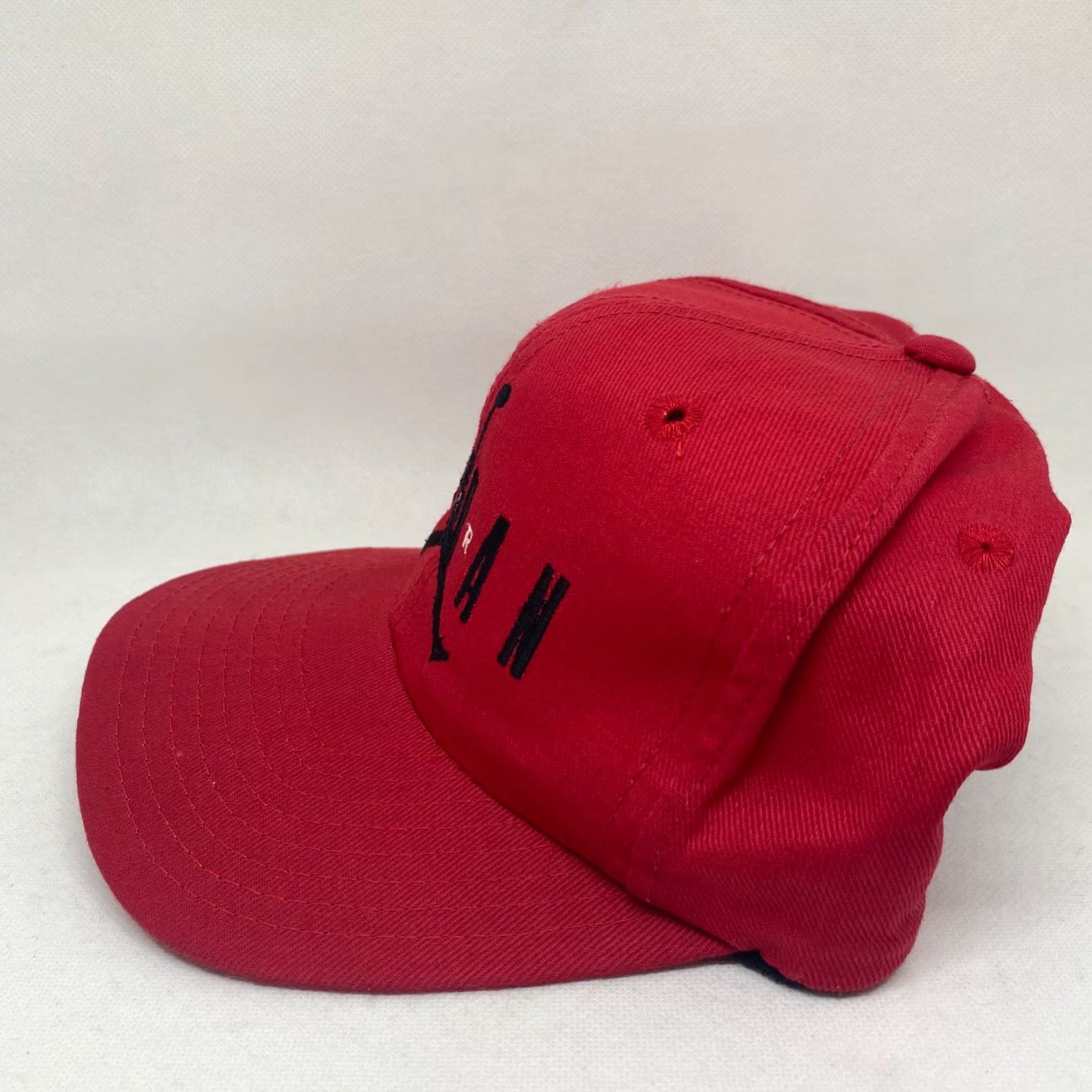 Nike VINTAGE Nike Michael Jordan Air 23 Red Snapback Hat Jumpman OG Logo Bulls 90s Size ONE SIZE - 4 Thumbnail