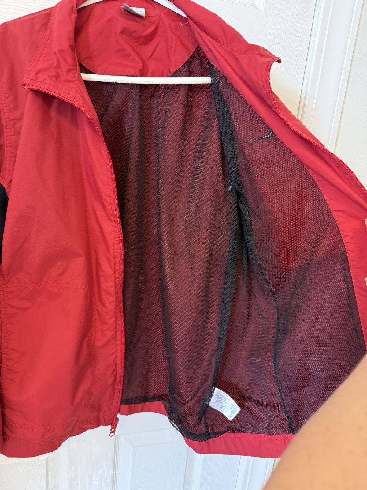 Nike Mens M Vintage Nike Red Windbreaker Size US M / EU 48-50 / 2 - 10 Thumbnail