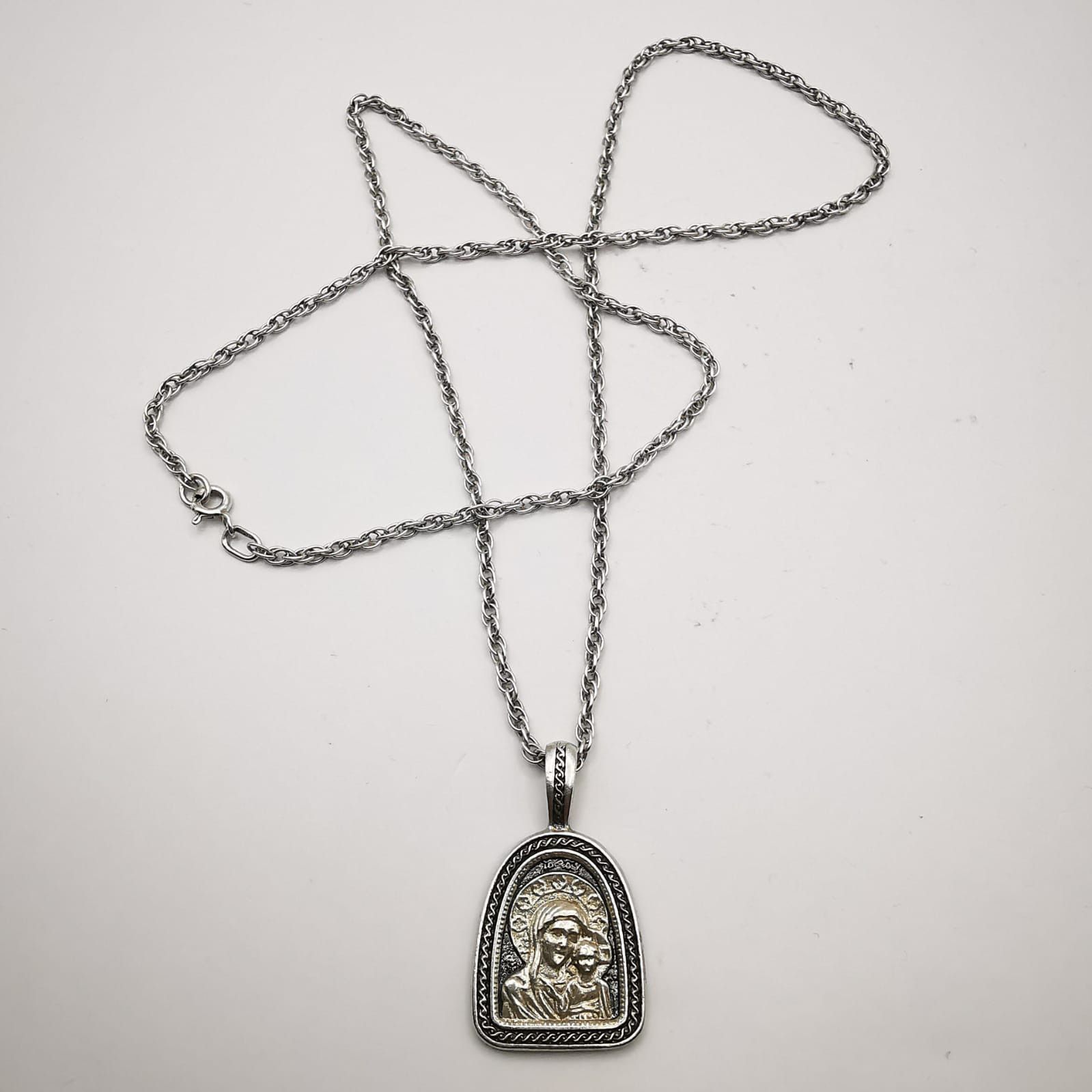 Sterling Silver Vintage Icon Sterling Silver 925 Virgin Mary Chain 11,3 g Size ONE SIZE - 2 Thumbnail