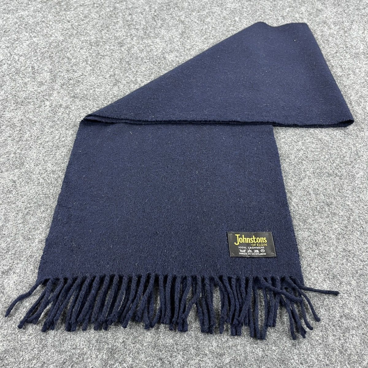 Johnstons Of Elgin Johnstons Of Elgin Scarf / Muffler / Neckwear T1176 Size ONE SIZE - 3 Thumbnail