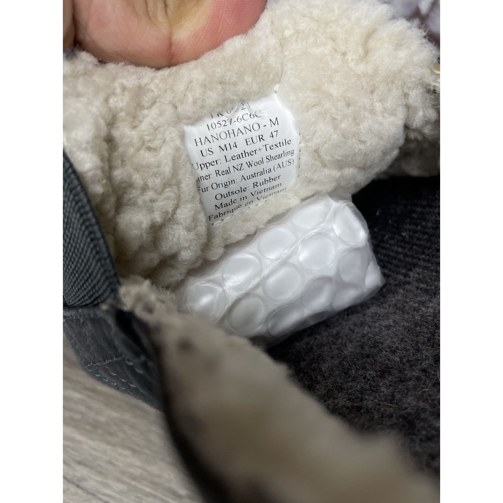 Olukai OluKai Hanohano Waxed Canvas Shadow Gray Wool Shearling Slip Size US 11.5 / IT 41.5 - 9 Thumbnail