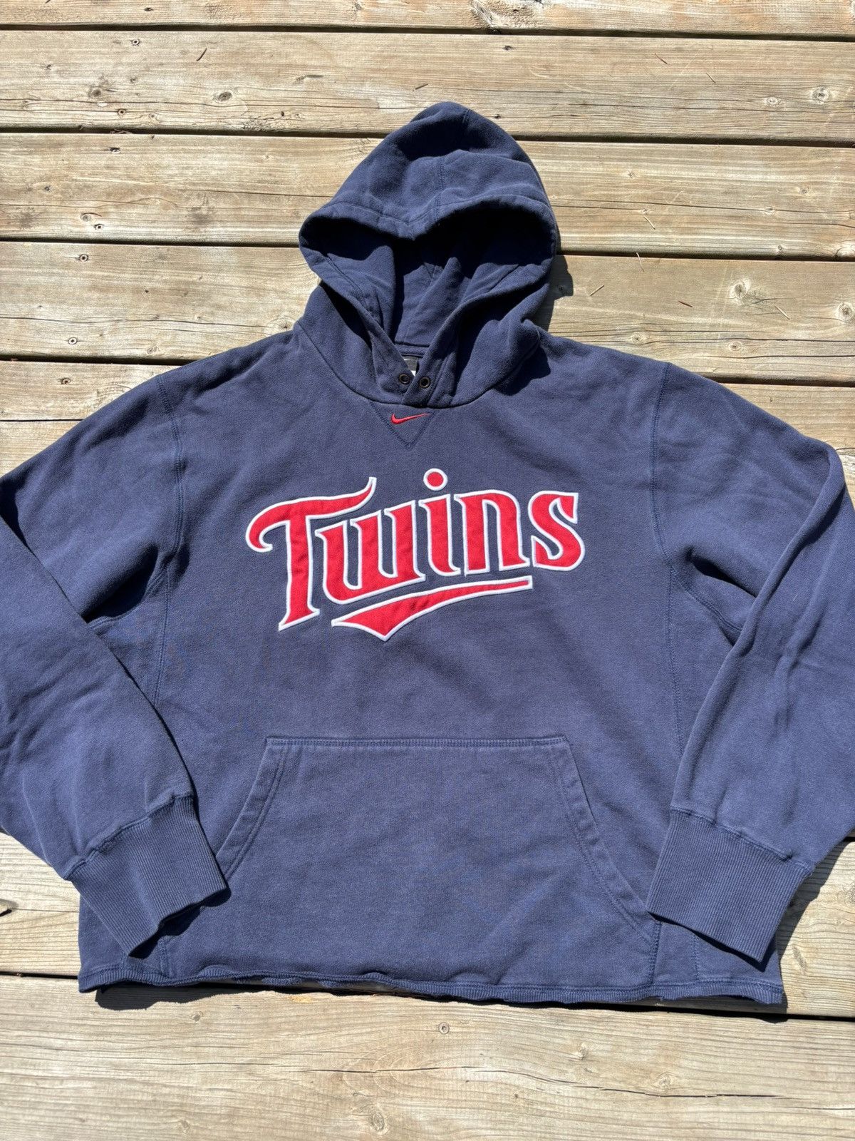 Nike Y2K Nike Centre Swoosh Minnesota Twins MLB Athletic Hoodie Size US L / EU 52-54 / 3 - 1 Thumbnail