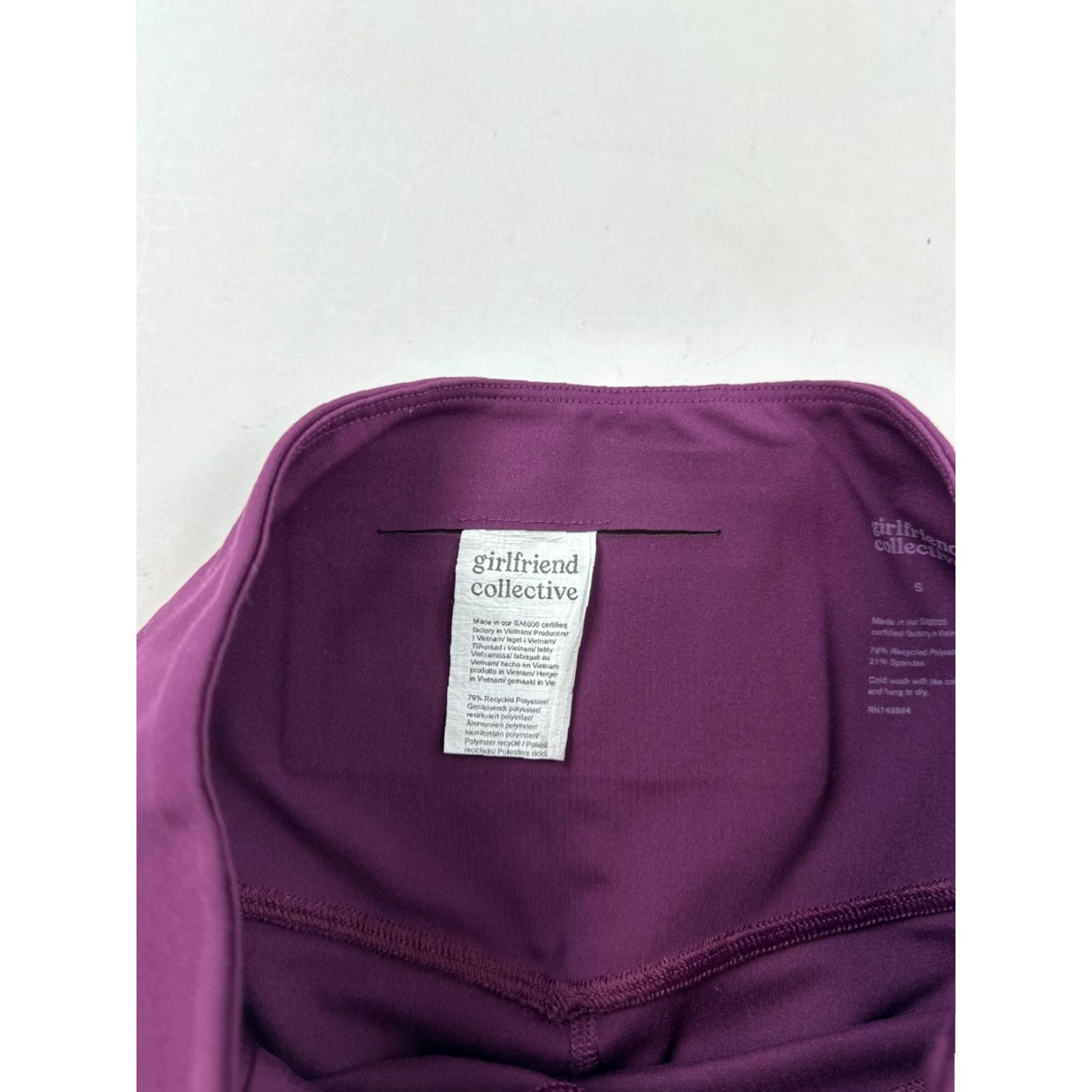 Girlfriend Collective VINTAGE? No. Actually: Girlfriend Collective Leggings Womens Small Purple High Waist Stretch Skinny Leg Size 28" / US 6 / IT 42 - 3 Thumbnail