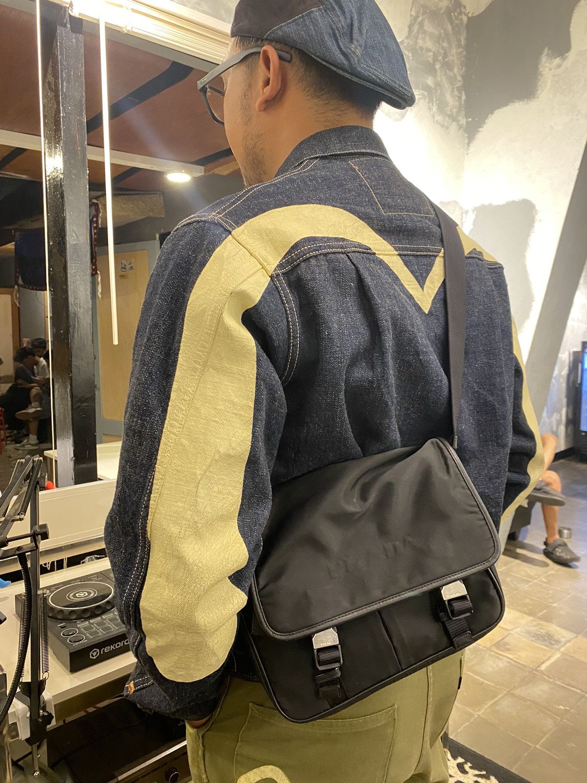 バッグ PRADA archive hand bag 1997AW FW1997 PRADA ONE SHOULDER BAG ARCHIVE - メルカリ