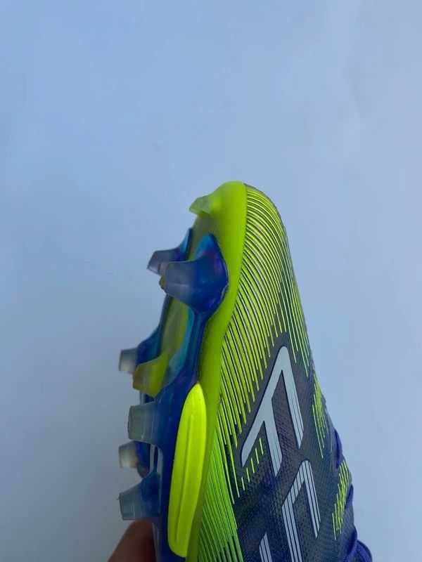 Adidas Adidas F50+ FG Radian Blaze Pack football boots size 42.2/3 Size US 9 / EU 42 - 14 Thumbnail