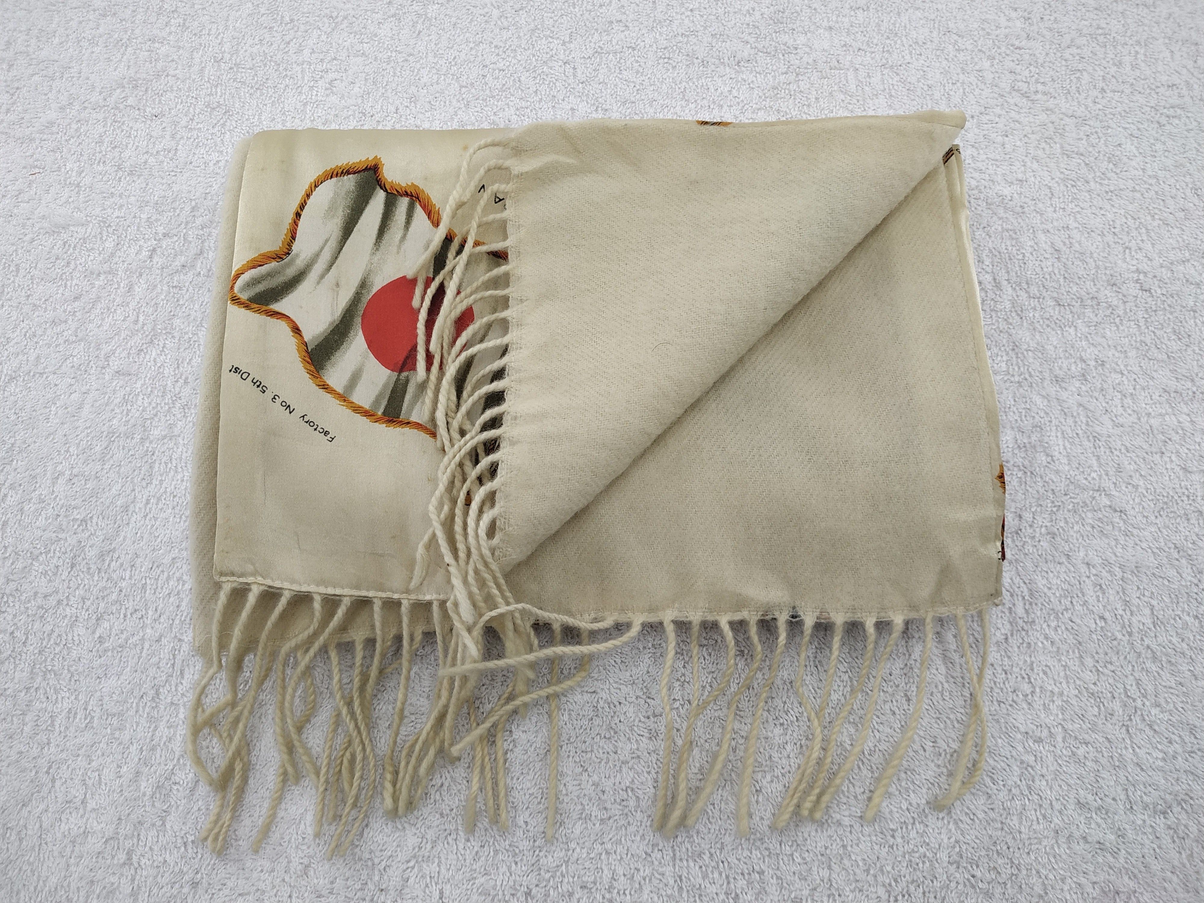 Vintage Nicole Club Scarf/Muffler/Neckwear MF362