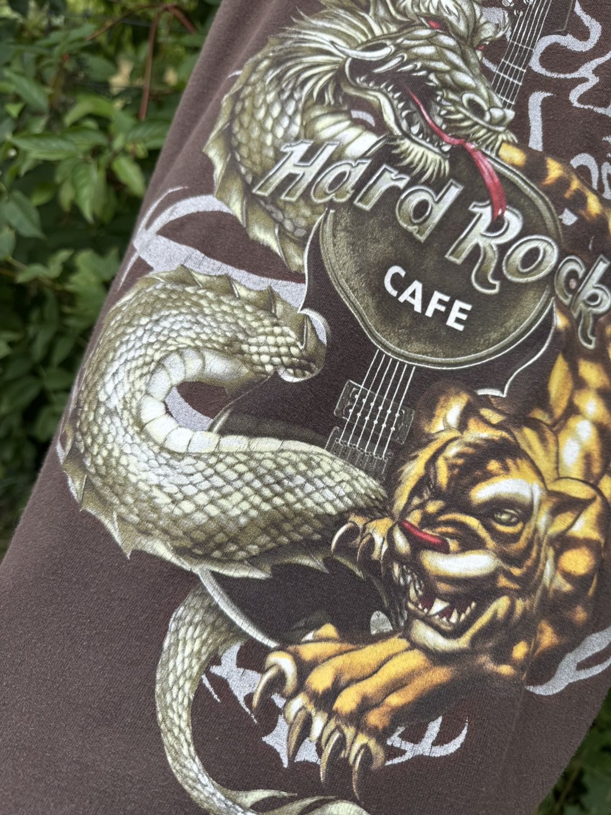 Hard Rock Cafe Vintage Hard Rock Cage Orlando USA Dragon Washed Tee 90s Size US XL / EU 56 / 4 - 8 Thumbnail
