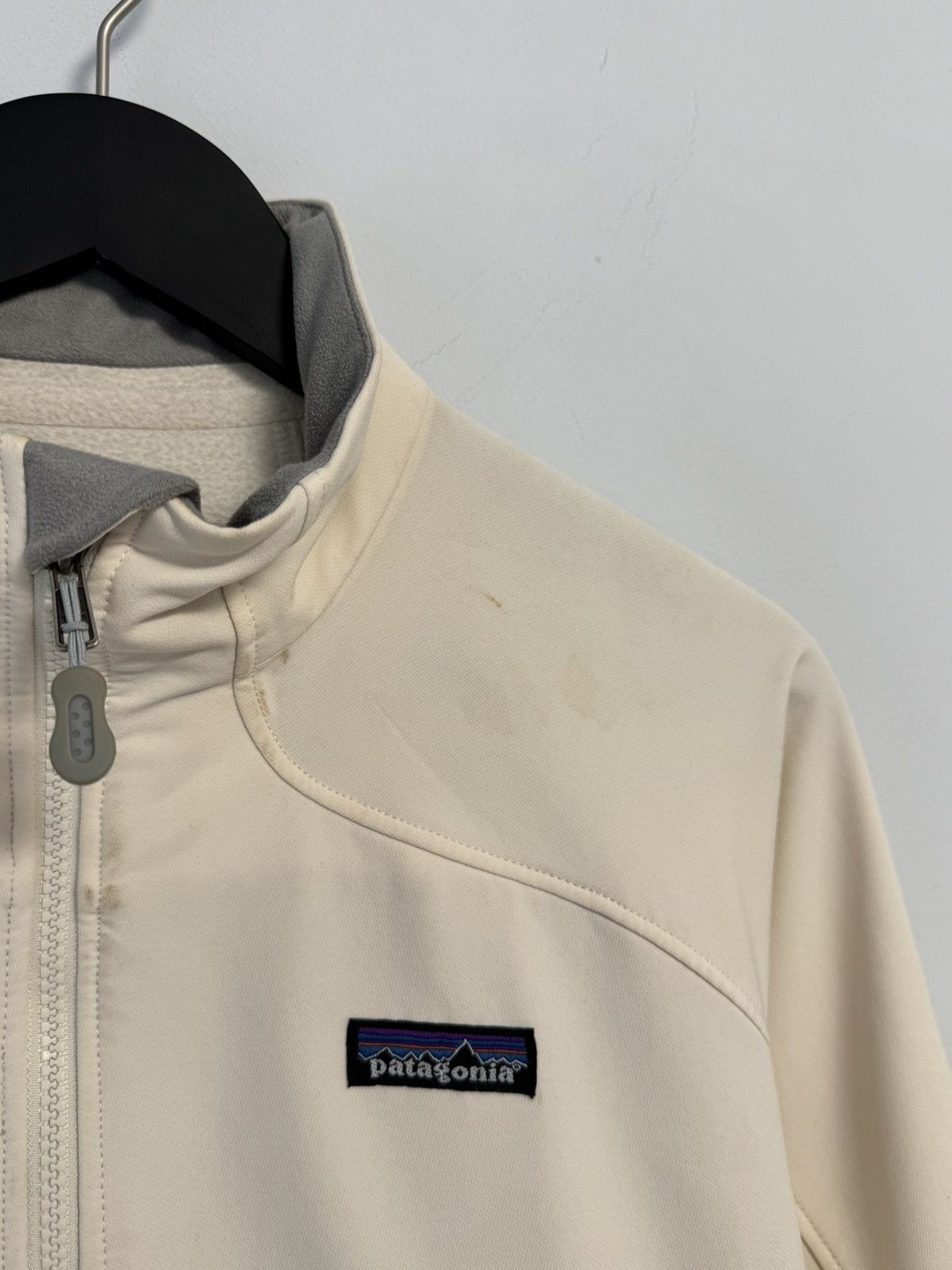 Patagonia Patagonia Damen Softshell Jacke Guide Jacket natural Size L / US 10 / IT 46 - 3 Thumbnail