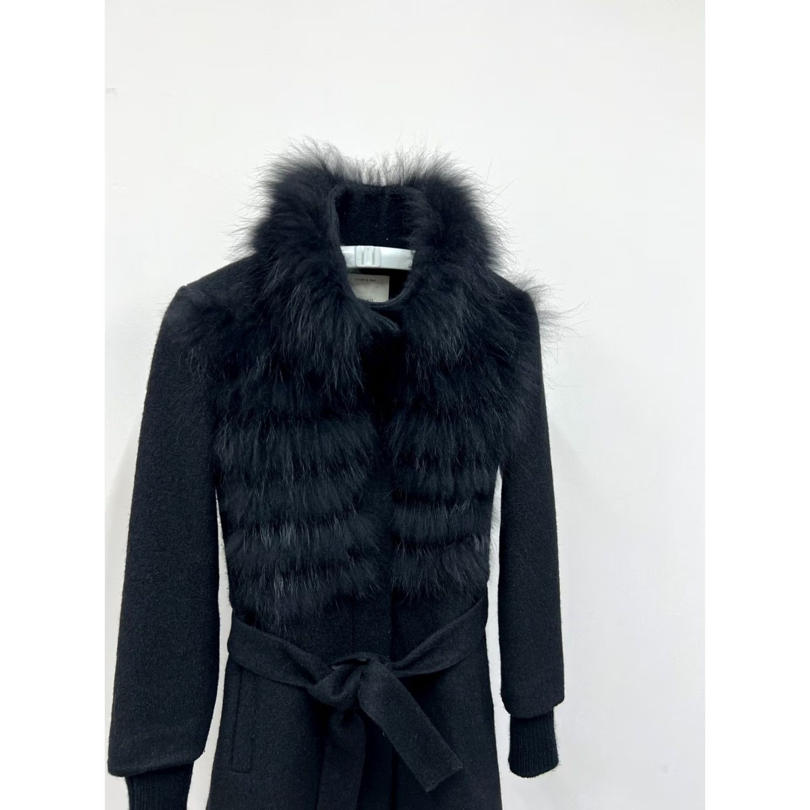 Pinko PINKO Coat Jacket Ladies Wool Blend Fur Detail US 4 UK 8 Black Wool Blend Coat Jacket Mens Womens Girls Boy Title Size M / US 6-8 / IT 42-44 - 3 Thumbnail