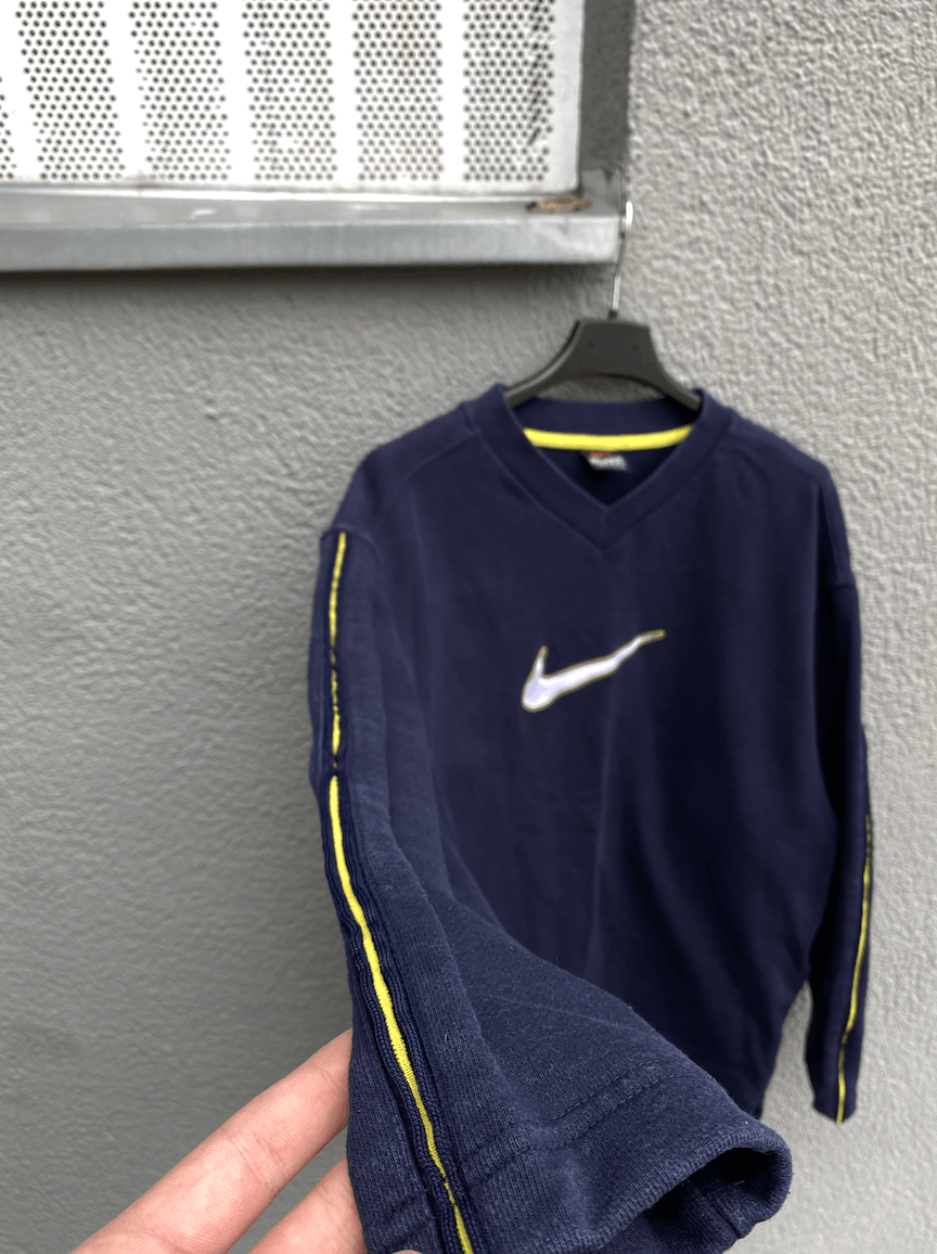 Nike × Vintage Vintage Nike Sweatshirt Big Logo Blue Size US S / EU 44-46 / 1 - 4 Thumbnail