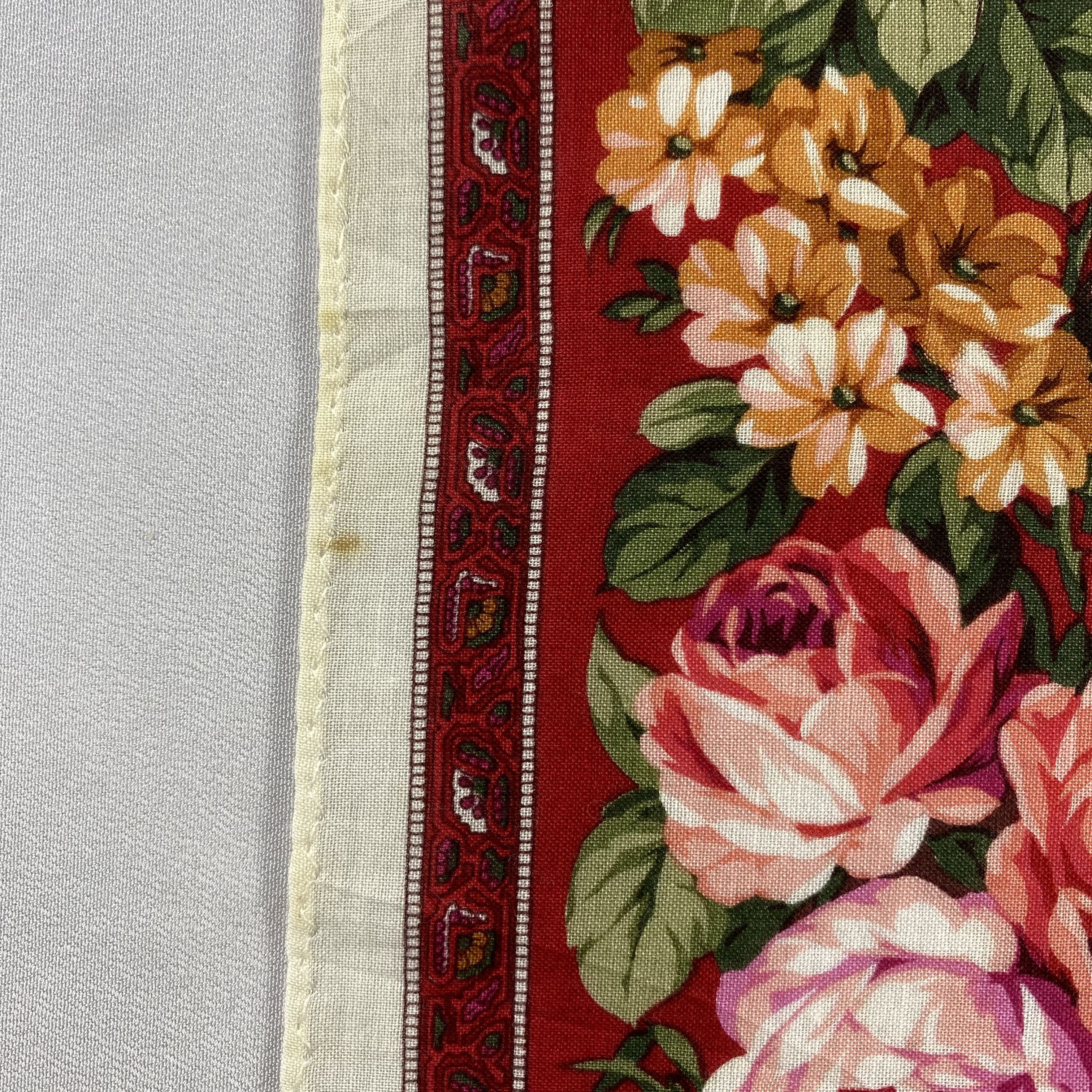 Vintage Yves Saint Laurent Bandana/ Handkerchief / Neckerchief-P1731 Size ONE SIZE - 7 Thumbnail