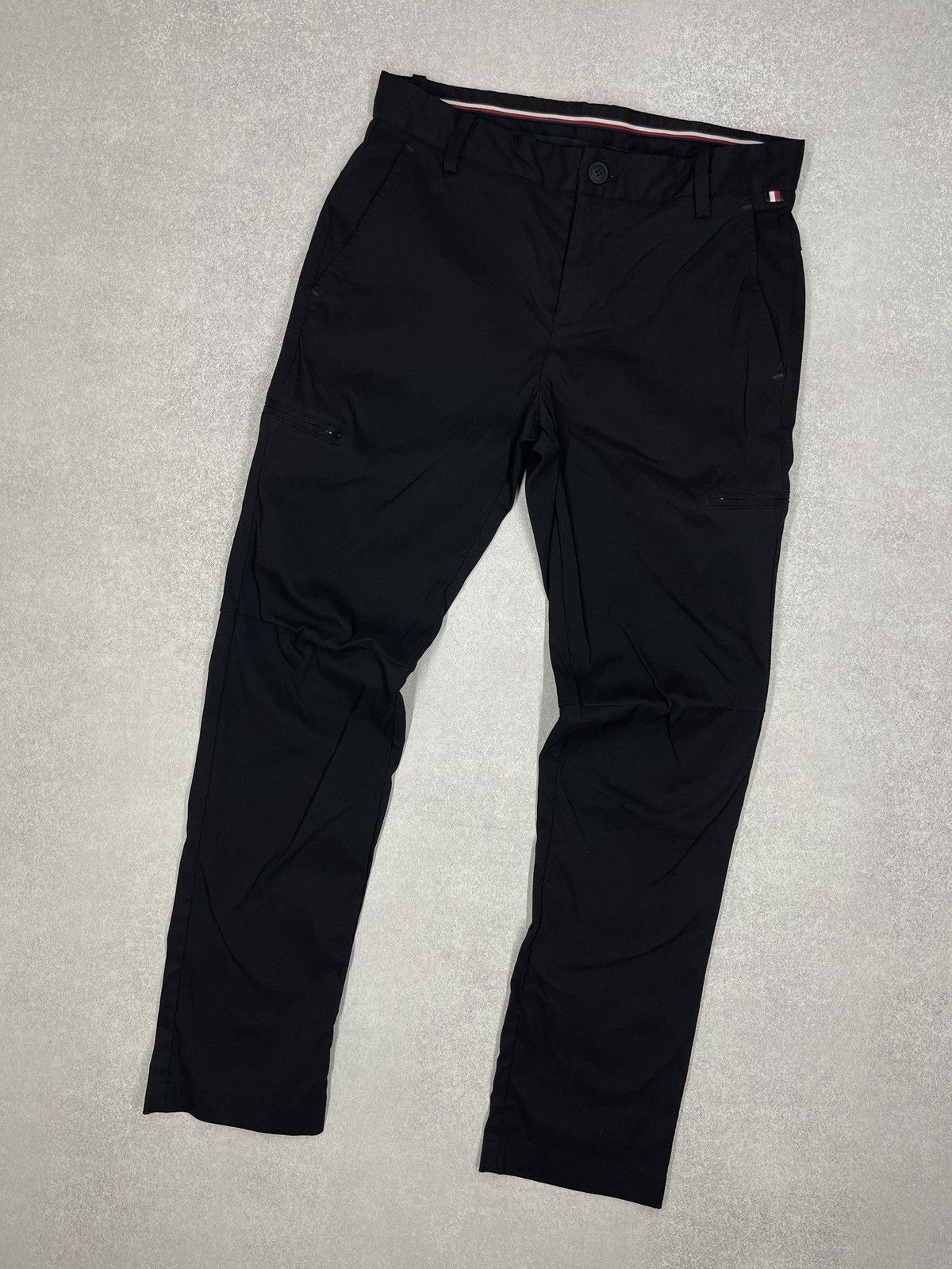 Tommy Hilfiger × Vintage Mens Tommy Hilfiger Tech Pants Black Stretch Size S Size US 30 / EU 46 - 1 Thumbnail