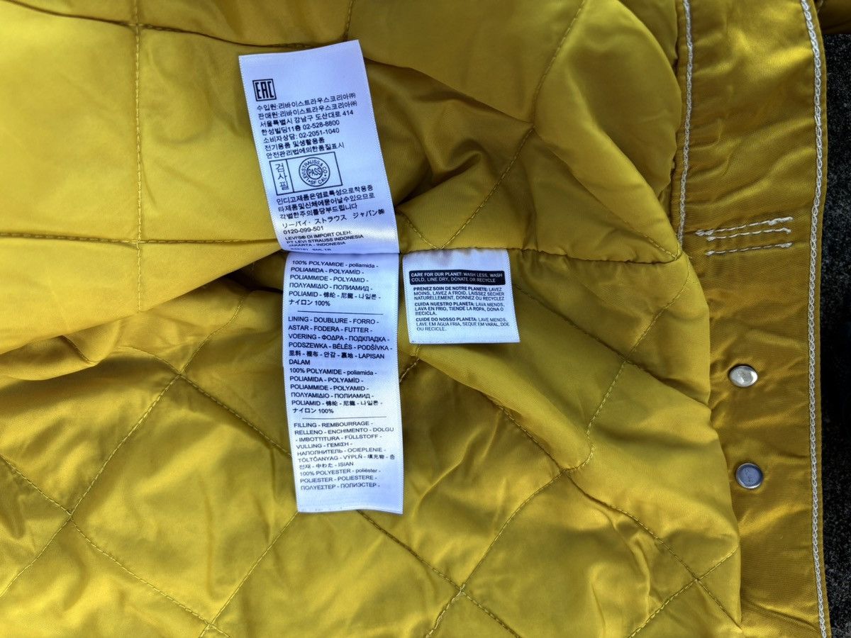 Supreme Supreme X Levi Size US M / EU 48-50 / 2 - 8 Thumbnail