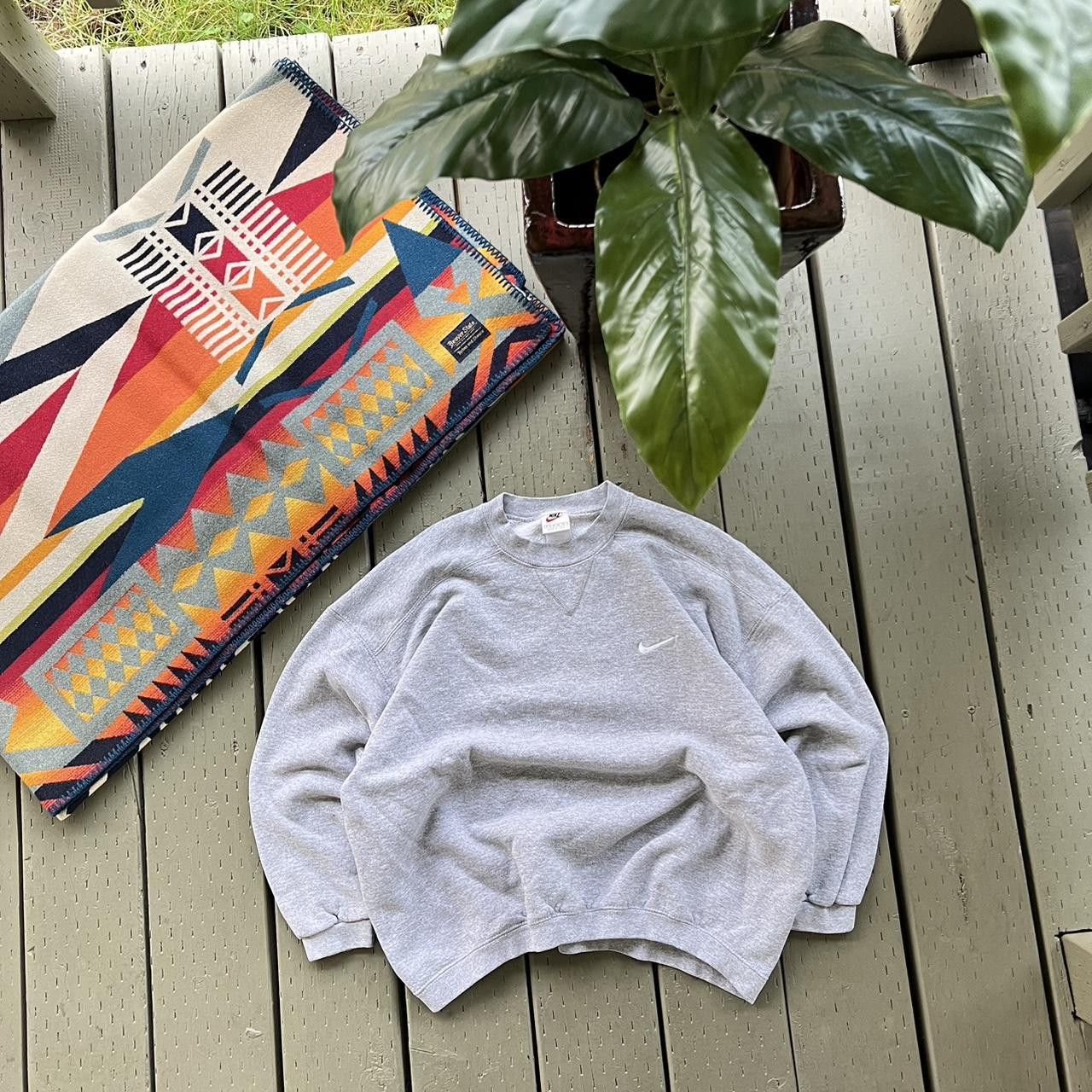 Nike × Vintage Vintage Nike Sweatshirt Crewneck 90s Pullover Mini Swoosh Size US S / EU 44-46 / 1 - 4 Thumbnail