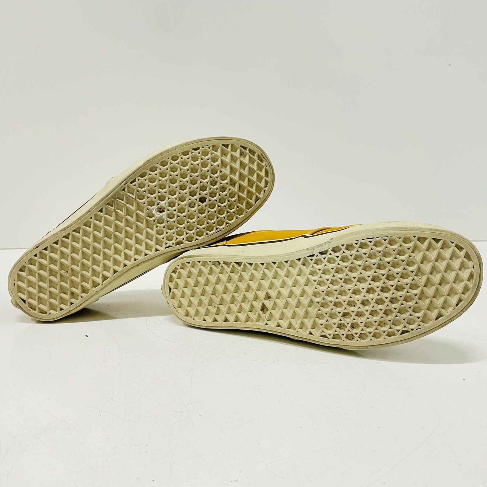 Vans Vans Atwood Nubuck Leather Skateboarding Shoes Gold Size US 7.5 / EU 40-41 - 7 Thumbnail