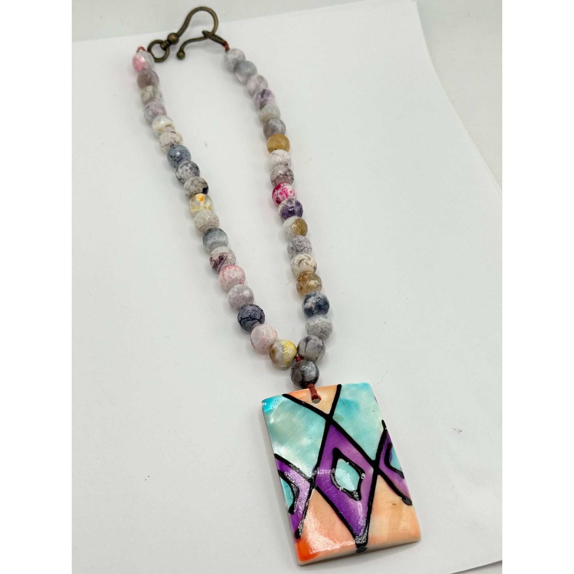 Vintage Vintage semi precious beaded shell pendant necklace Size ONE SIZE - 3 Thumbnail
