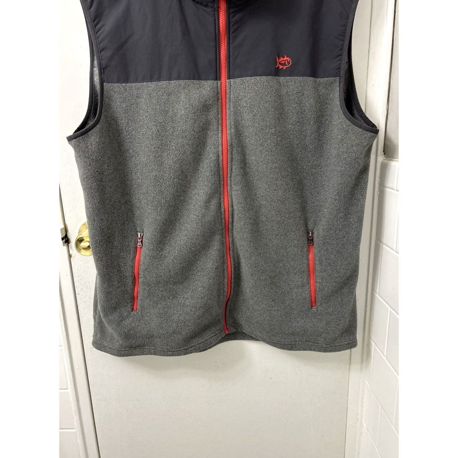 Southern Tide Southern Tide Fleece Vest Mens XL Gray Colorblock Full Zip Pockets Embroidered Logo Size US XL / EU 56 / 4 - 3 Thumbnail