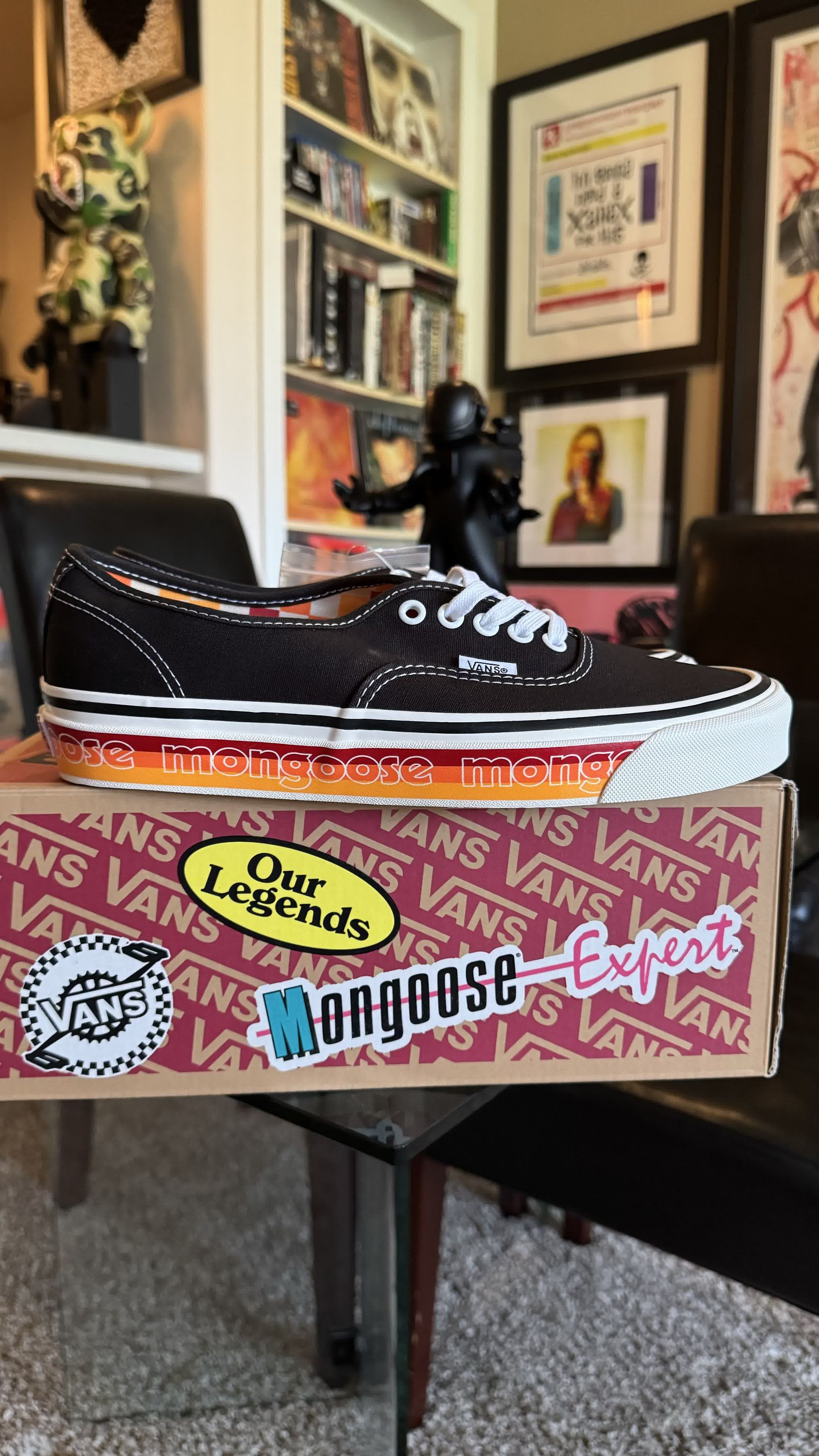 Vans *RARE* VANS AUTHENTIC 44 MONGOOSE ANAHEIM VAULT VN0A4BVYBLK Size US 9 / EU 42 - 2 Thumbnail