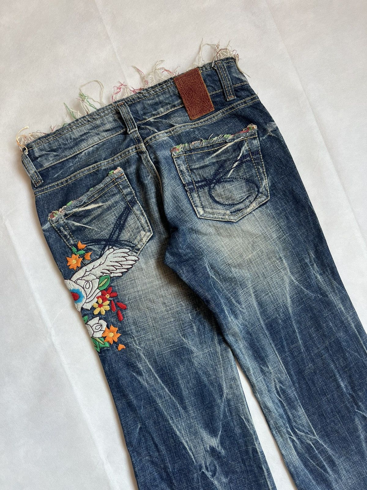 Japanese Brand Red Pepper Flare Denim Skulls Punk Washed Denim Size 30" / US 8 / IT 44 - 11 Thumbnail