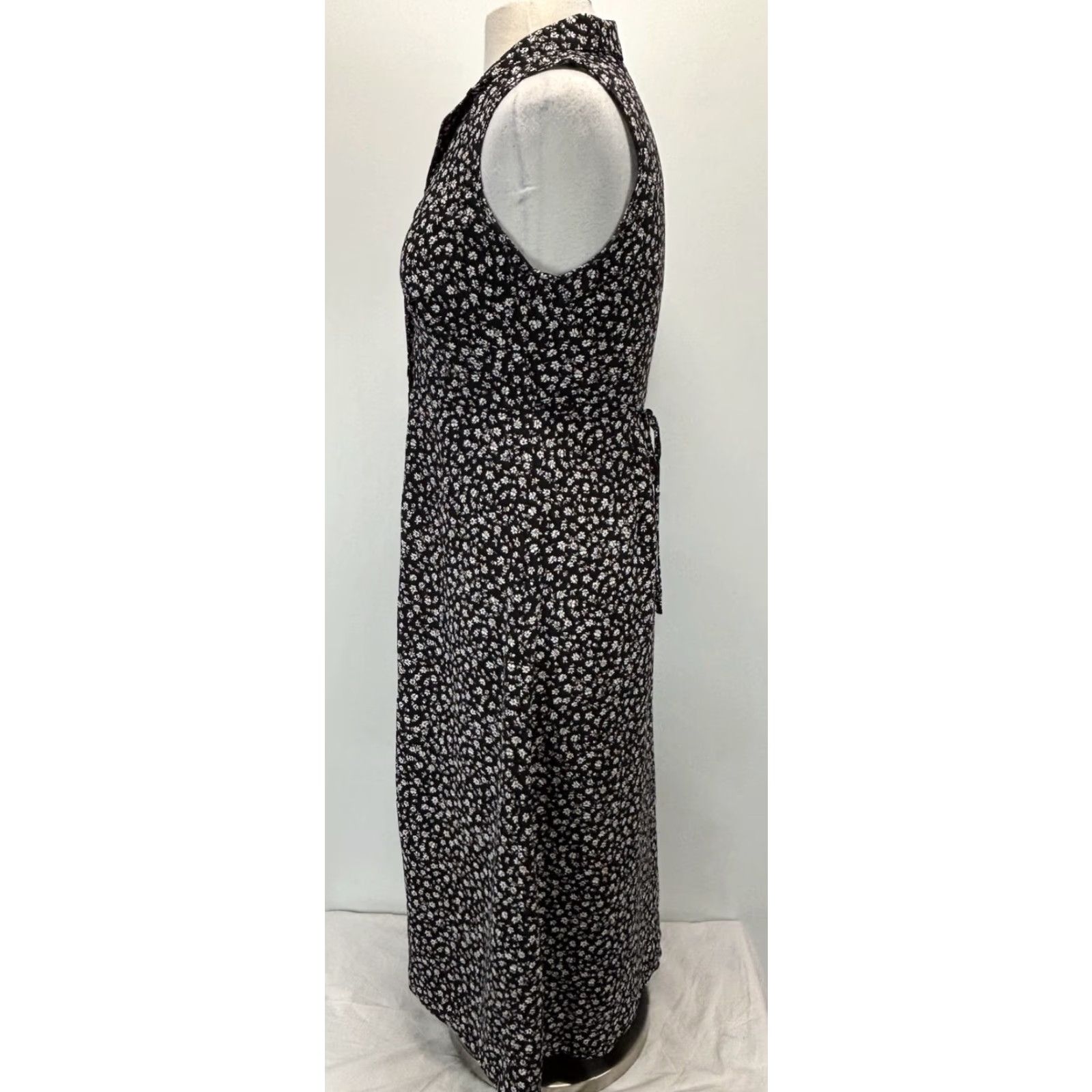 Loft LOFT Outlet Dress Womens Sz 4P Petite Black Ditsy Floral Midi Button Front Cottage Size S / US 4 / IT 40 - 2 Thumbnail