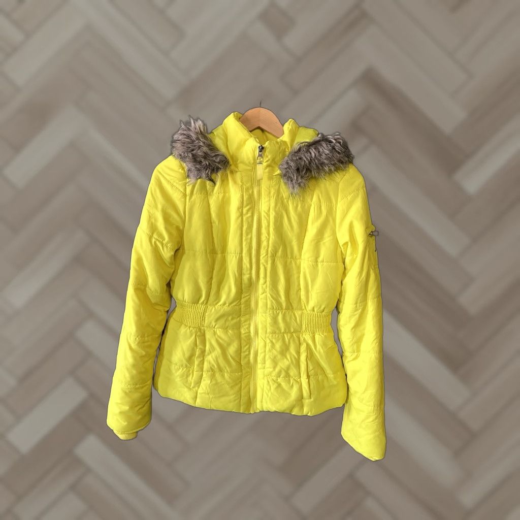 Vintage Aéropostale Womens Yellow Full Zip Puffer Jacket Fur Lined Hood Size M Size M / US 6-8 / IT 42-44 - 1 Thumbnail