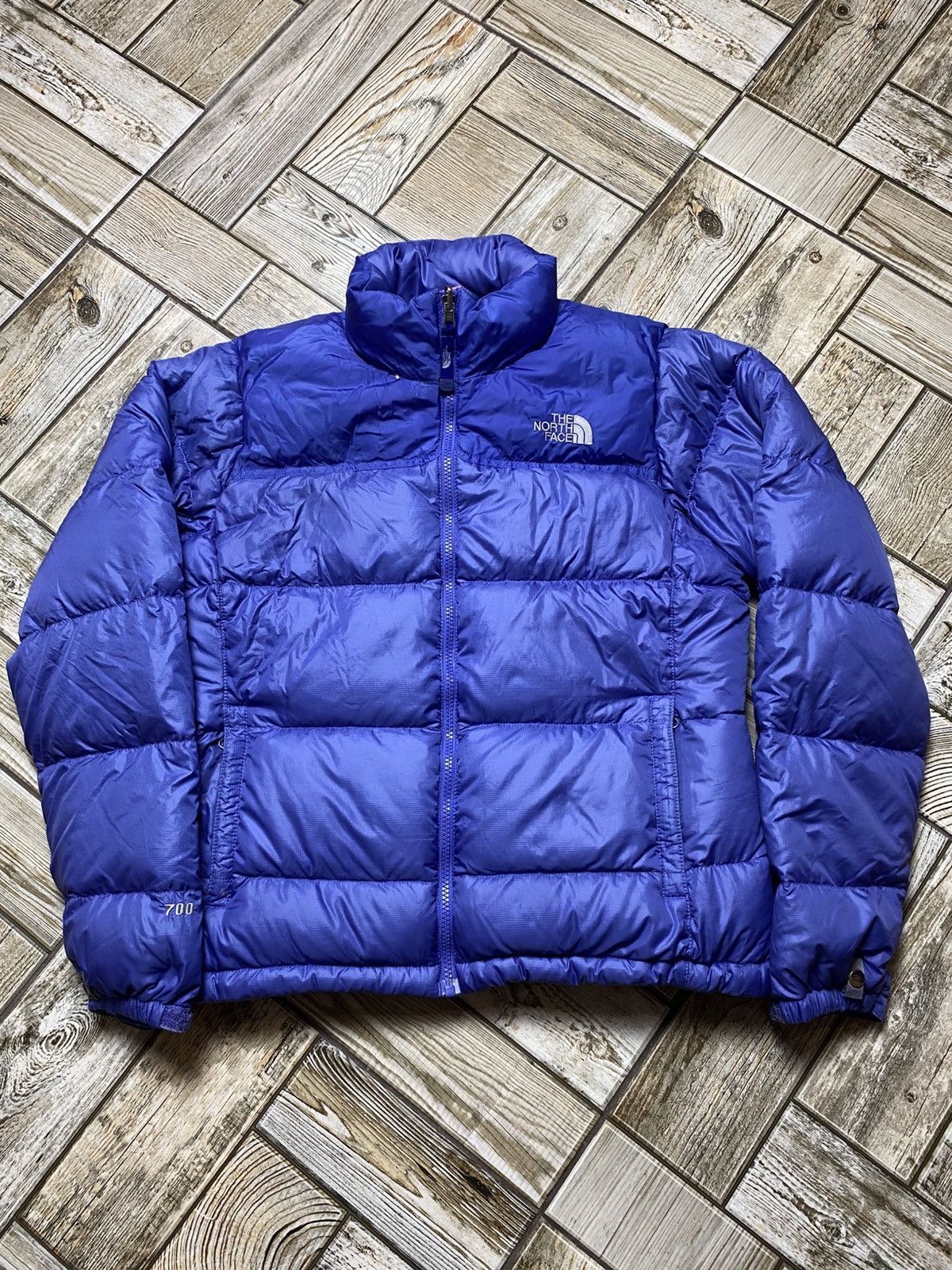 The north face nuptse jacket size M