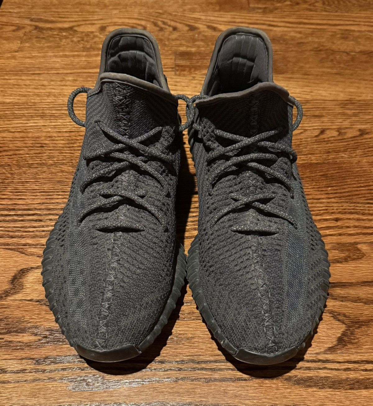Yeezy Adidas Yeezy Boost 350 V2 Low Black Non-Reflective Size 13 Size US 13 / EU 46 - 1 Thumbnail