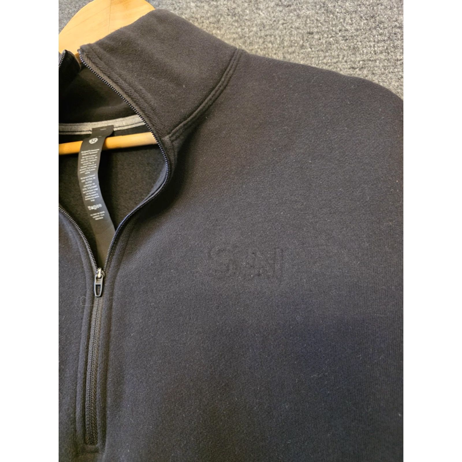 Lululemon Lululemon Sweatshirt Mens L Black 1/4 Zip Fleece Mock Neck Logo Pullover Regular Fit Size US L / EU 52-54 / 3 - 6 Thumbnail