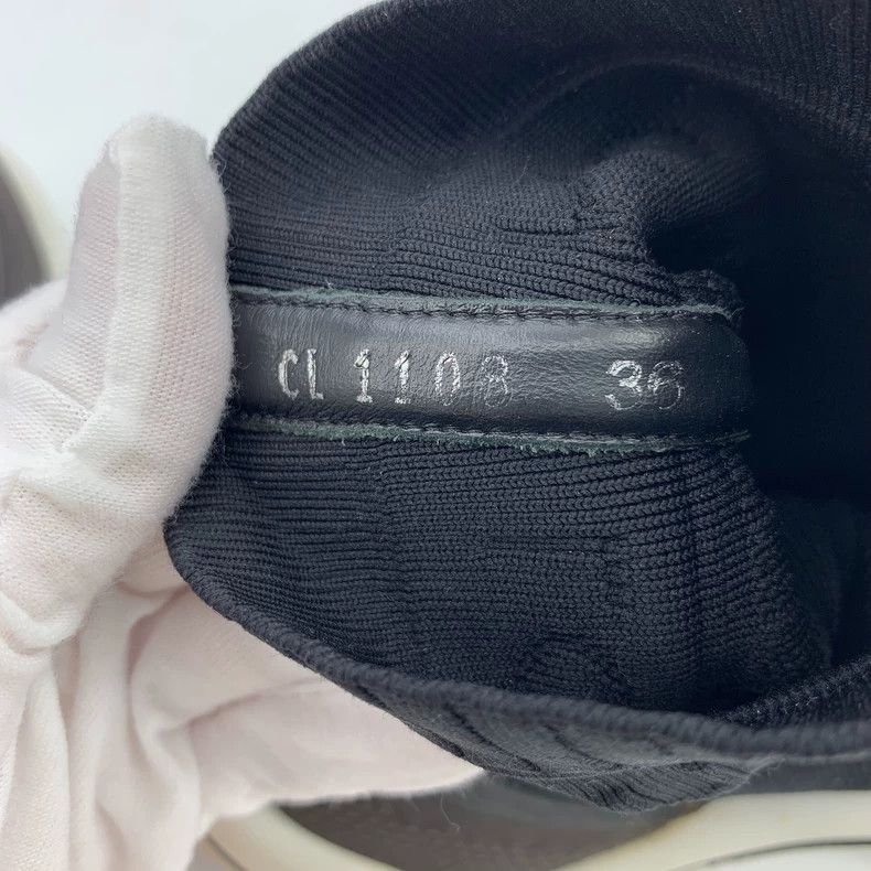 Louis Vuitton Louis Vuitton Black Letter Embossed Platform High Top Casu Size US 5.5 / IT 35.5 - 6 Thumbnail