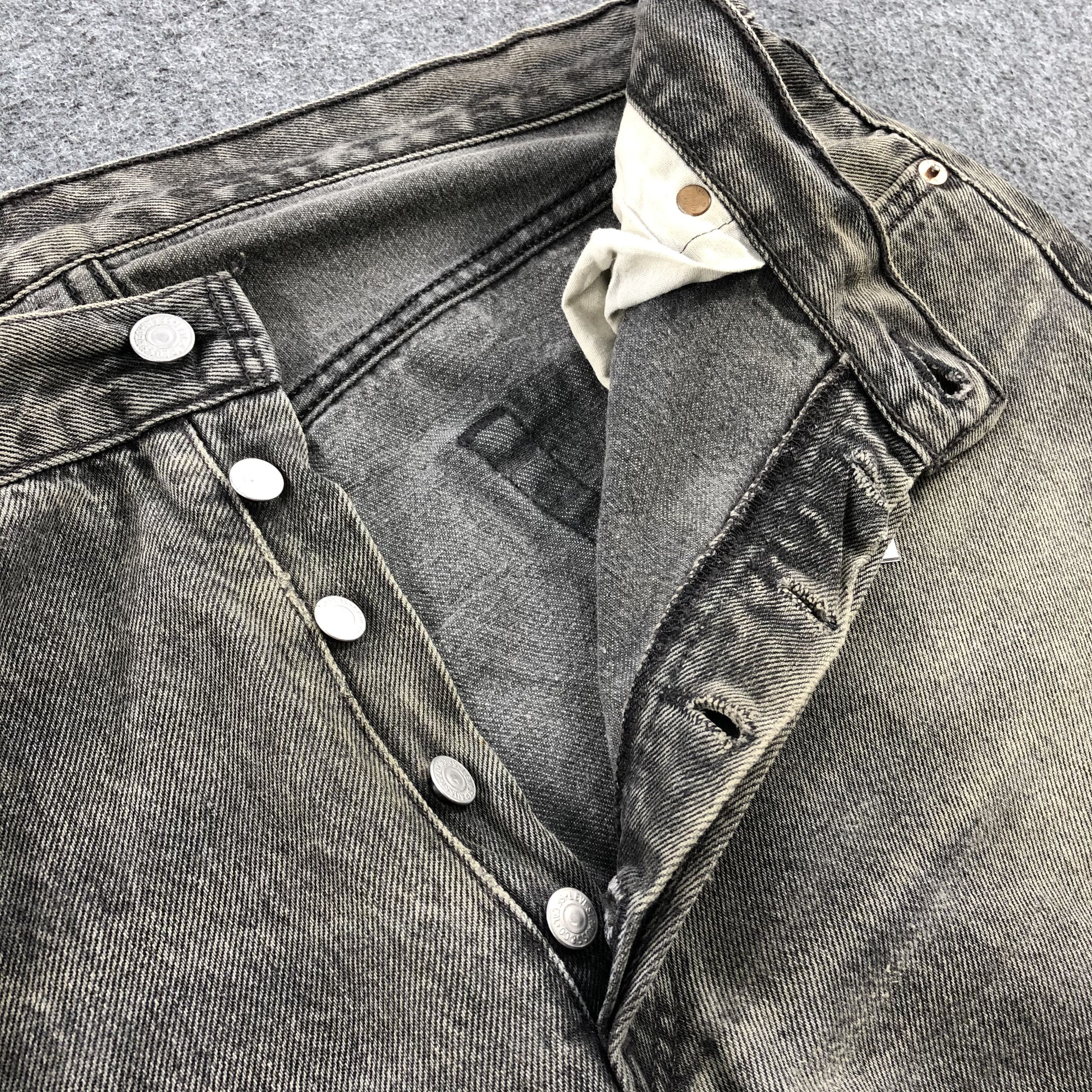 Levi's Vintage 90s Levis 501 Faded Black Jeans-JM1664 Size US 36 / EU 52 - 8 Thumbnail