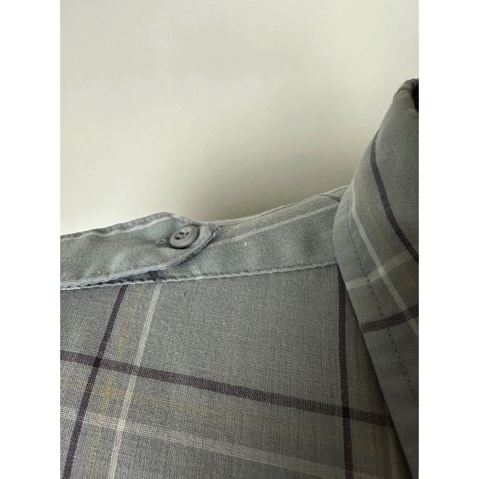 Levi's VINTAGE Levi's Shirt Men L Gray Check 80s Button-Up Long Sleeve Slim Casual, Business, Hipster Mens Size US L / EU 52-54 / 3 - 5 Thumbnail