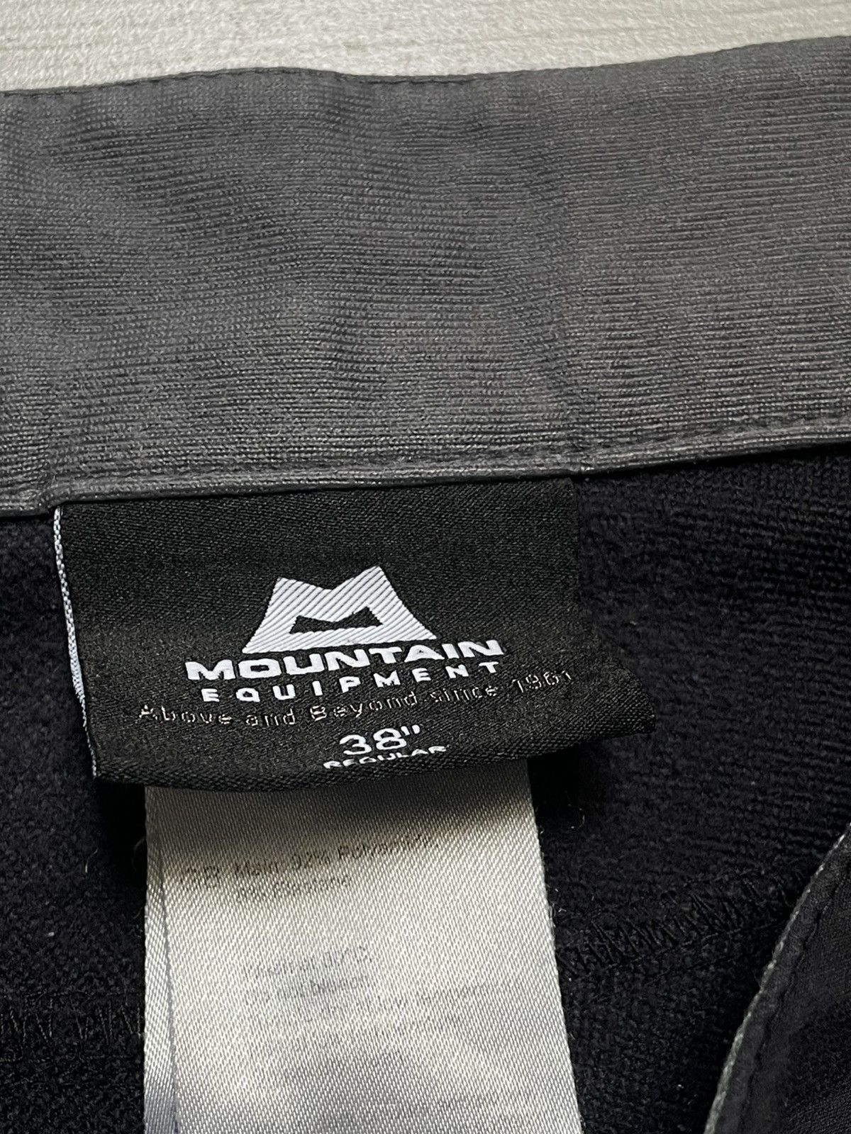 Mountain Equipment Company Mountain Equipment gore-tex style archive cargo membrabe Size US 38 / EU 54 - 4 Thumbnail