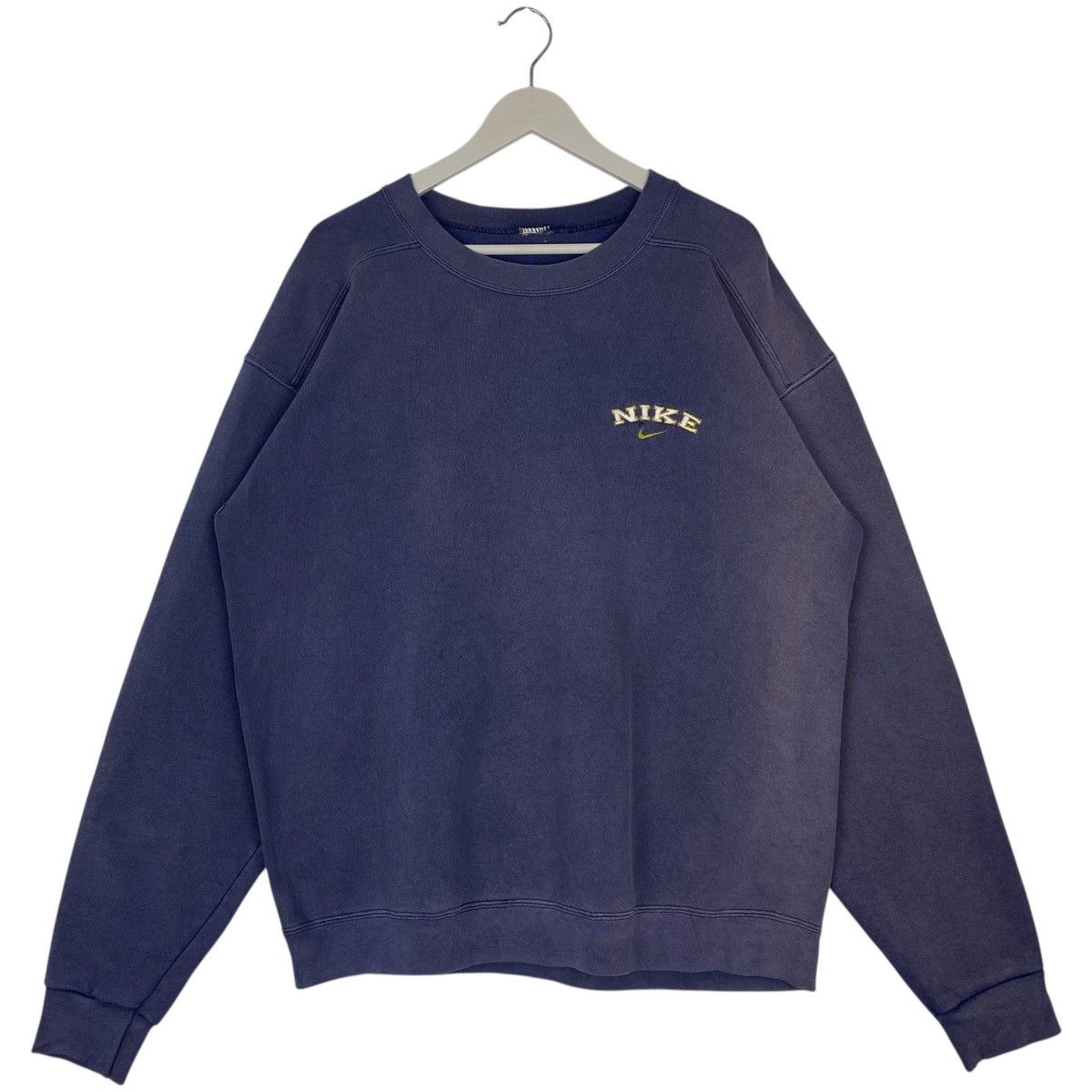 Other Vintage 90s Nike Sweatshirt Crewneck Sun Faded Navy Blue Size US L / EU 52-54 / 3 - 1 Thumbnail