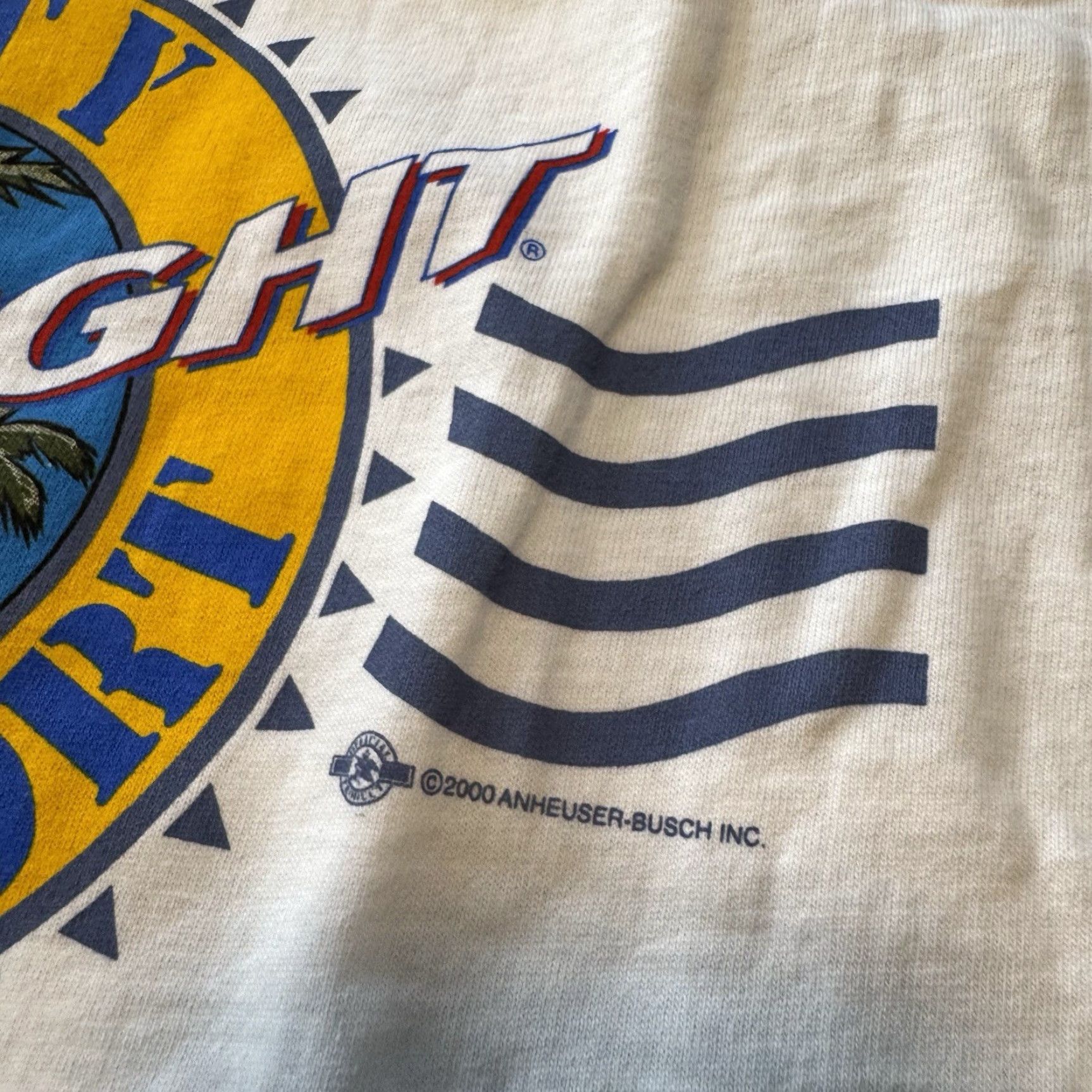 Fruit Of The Loom VINTAGE Bud Light Beer Party Passport T Shirt Men's XL White Shirt Size US XL / EU 56 / 4 - 3 Thumbnail