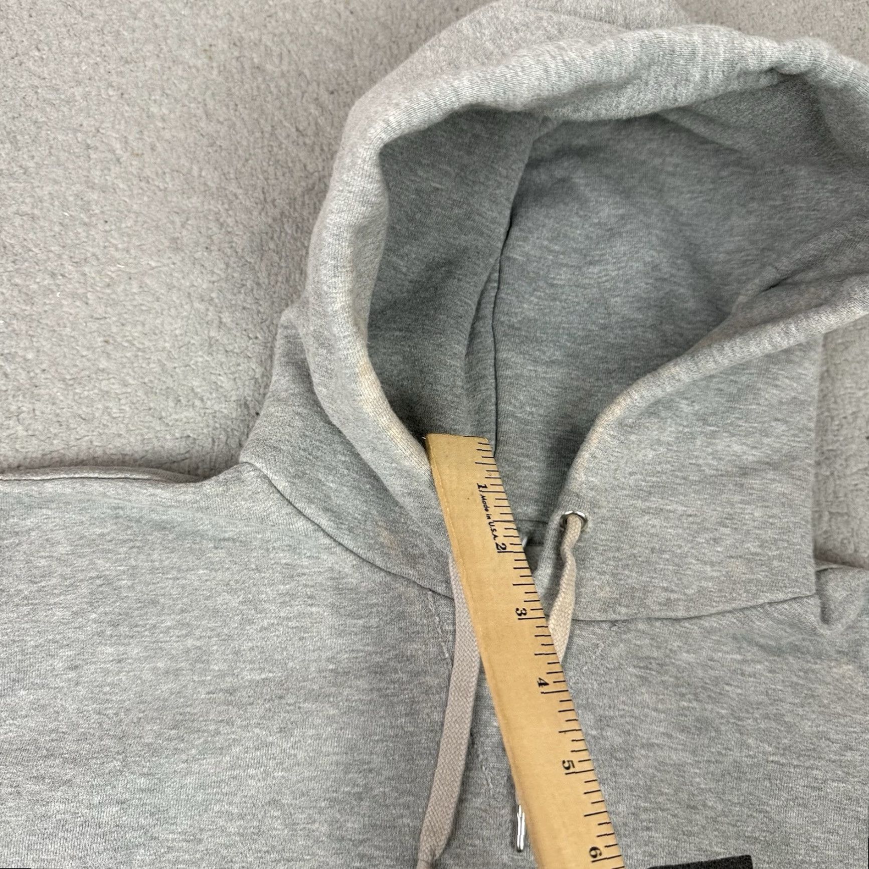 Nike VINTAGE Nike Sweater Mens XL Gray Big Swoosh Outdoors Hoodie Sweatshirt Distressed Faded Size US XL / EU 56 / 4 - 6 Thumbnail