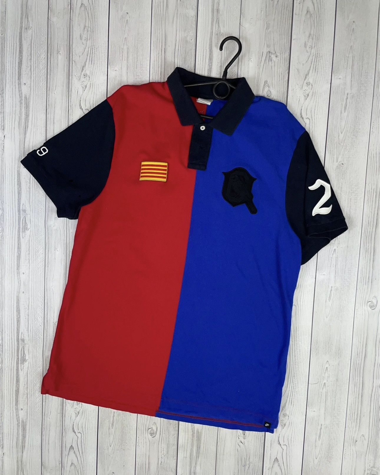 Nike Vintage nike Barcelona soccer polo rare logo retro big logo Size US XXL / EU 58 / 5 - 1 Thumbnail